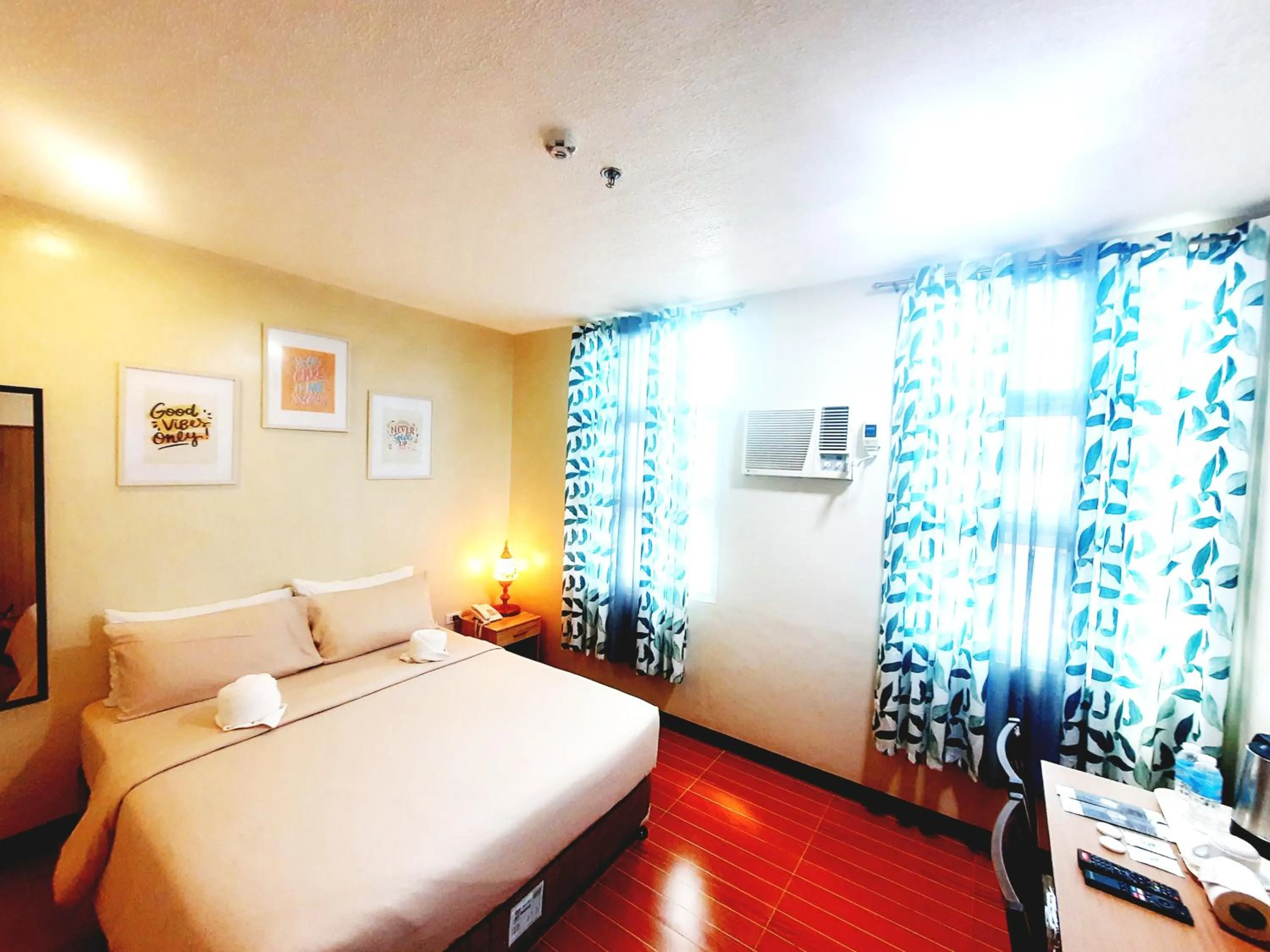 Bed in B&J Guesthouse and Tours