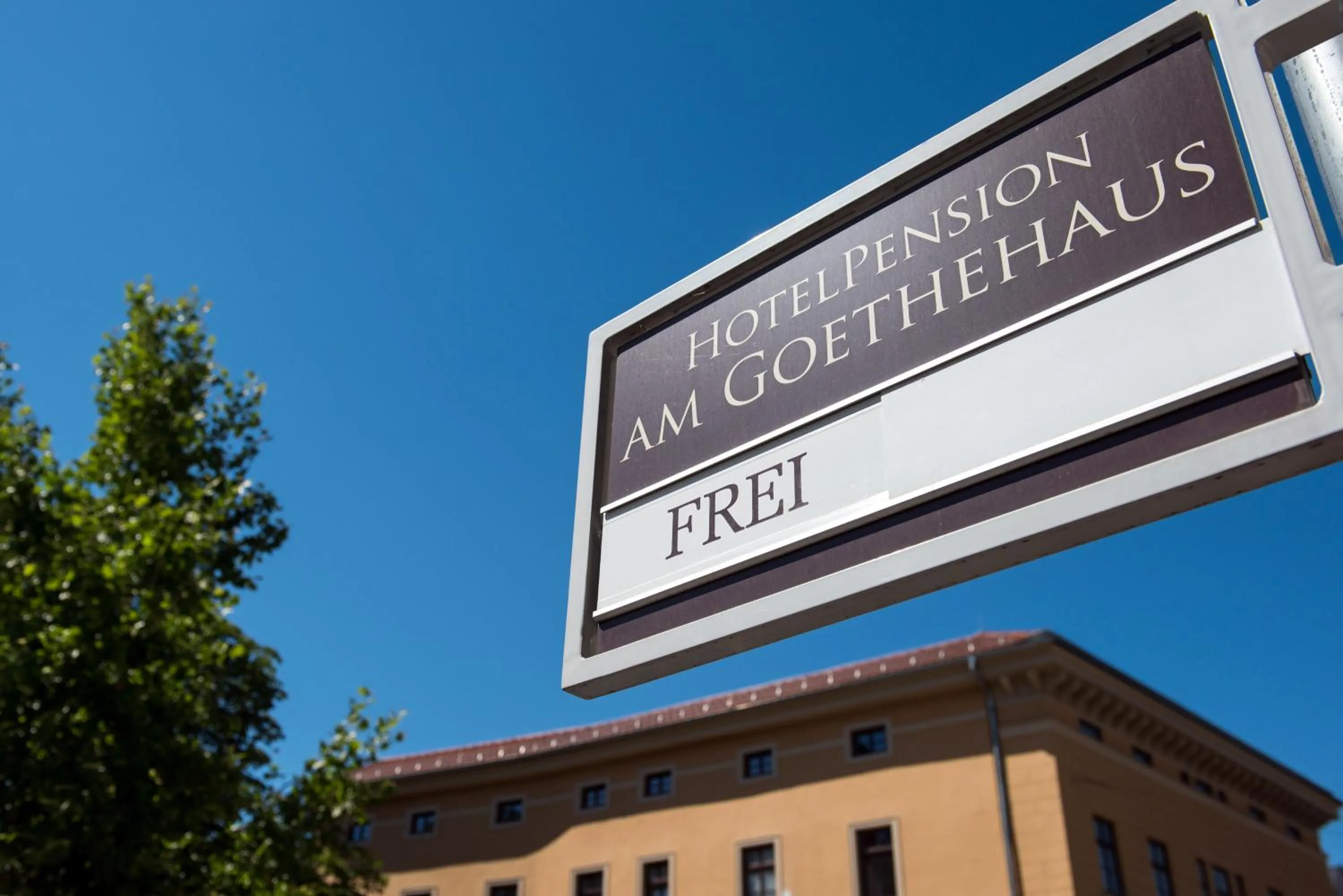 Property logo or sign in Hotel am Goethehaus