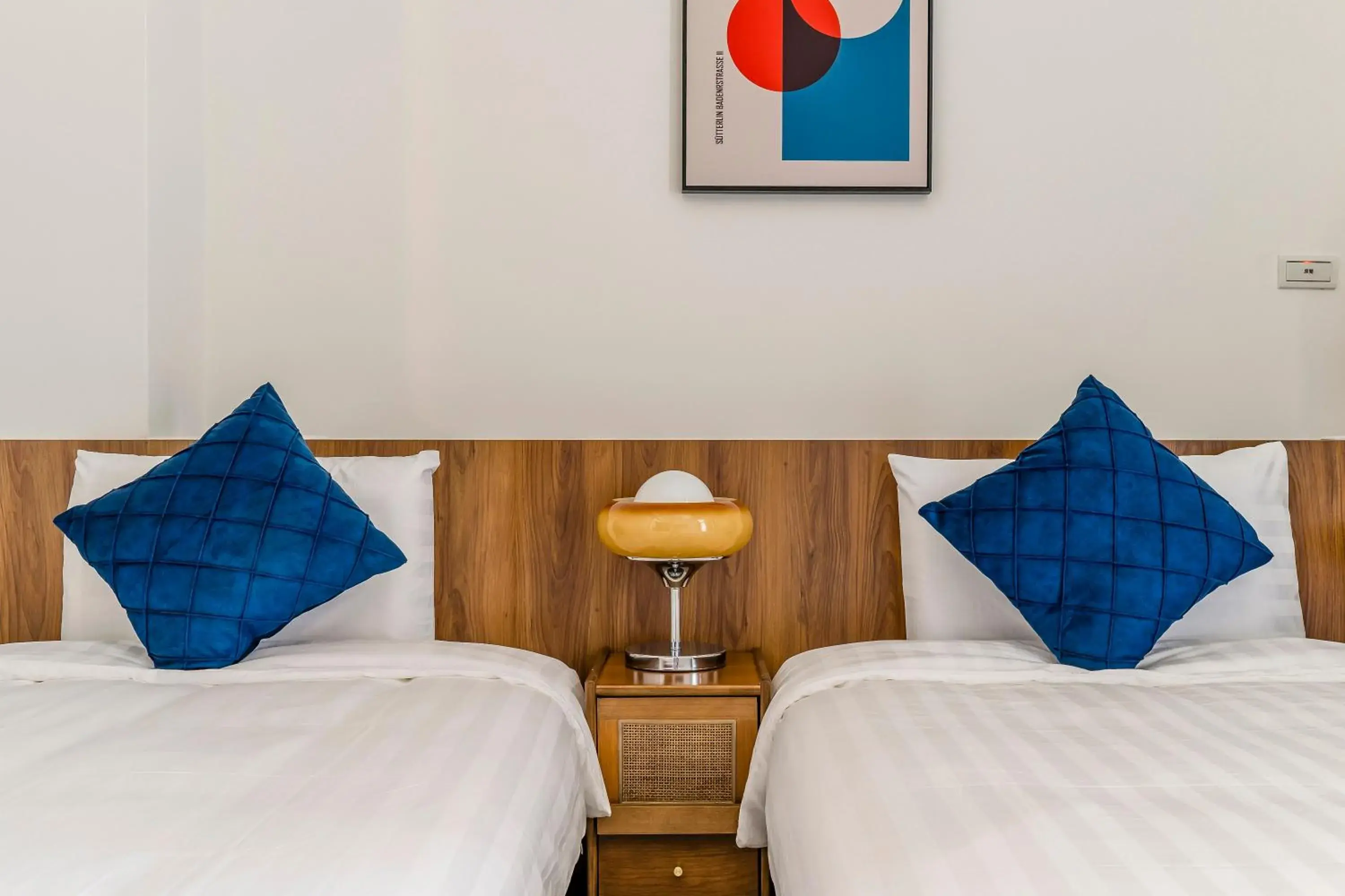 Bed in Oriental Blue Smart Stay Bed in Oriental Blue Smart Stay