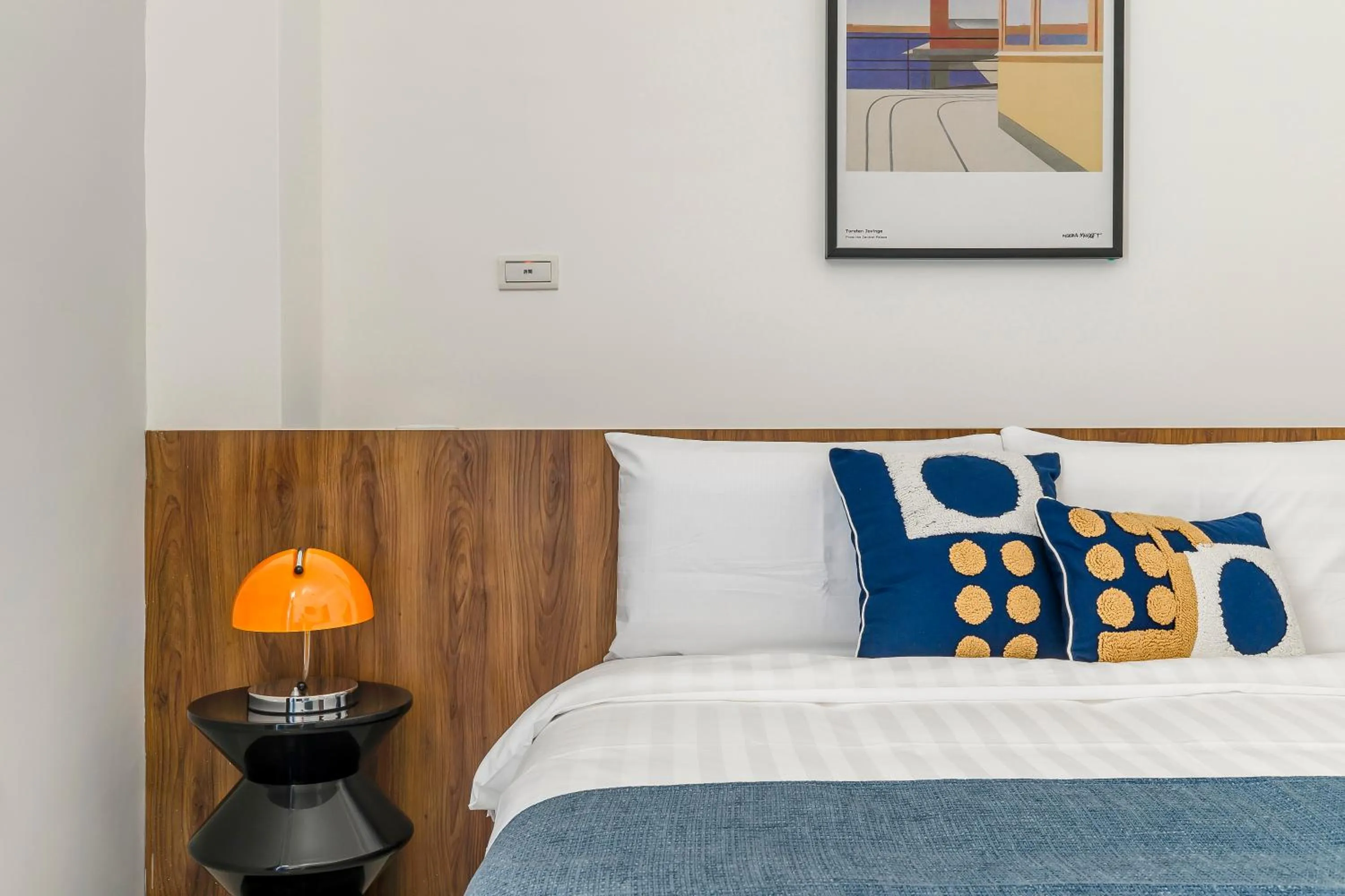 Bed in Oriental Blue Inn