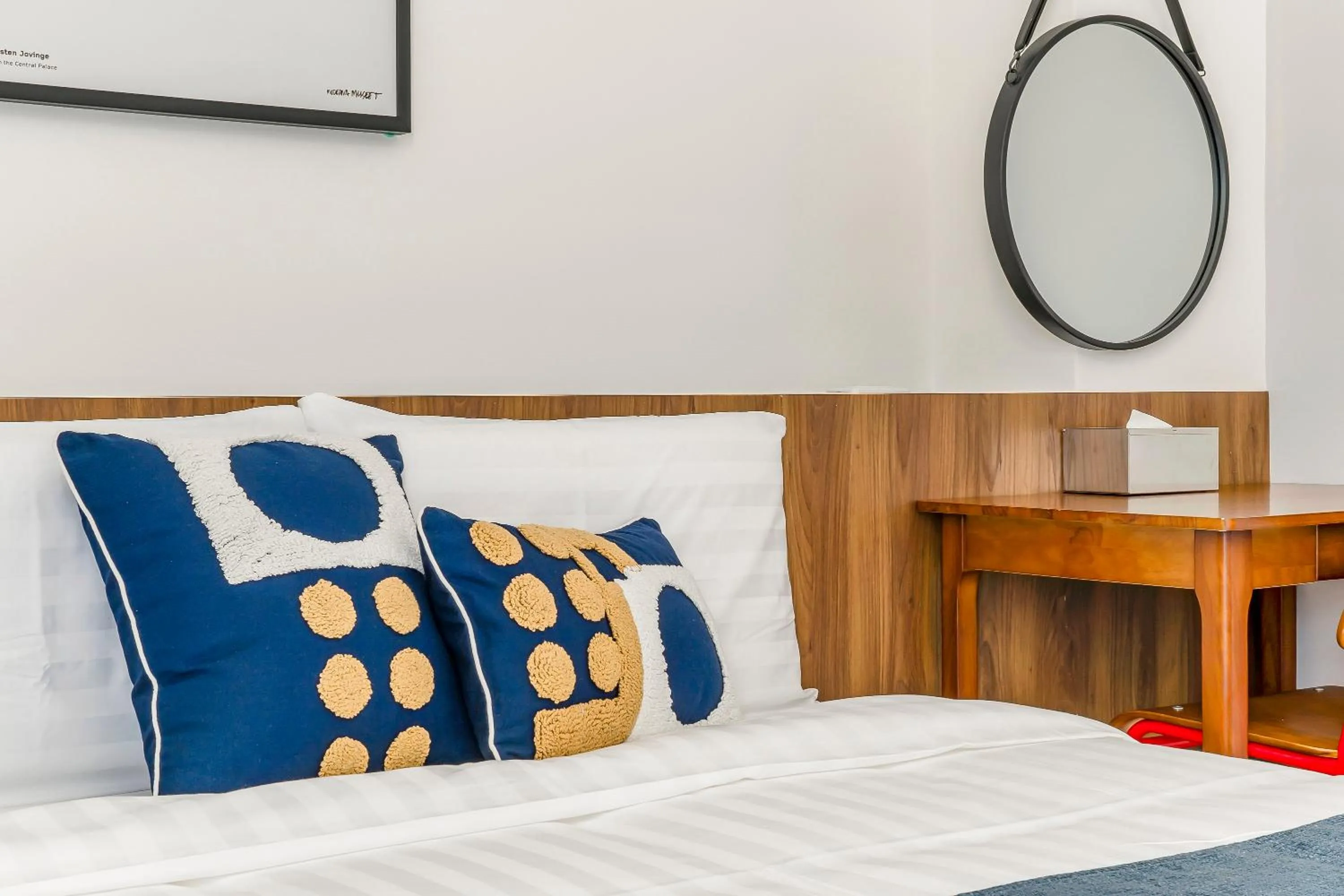 Bed in Oriental Blue Inn