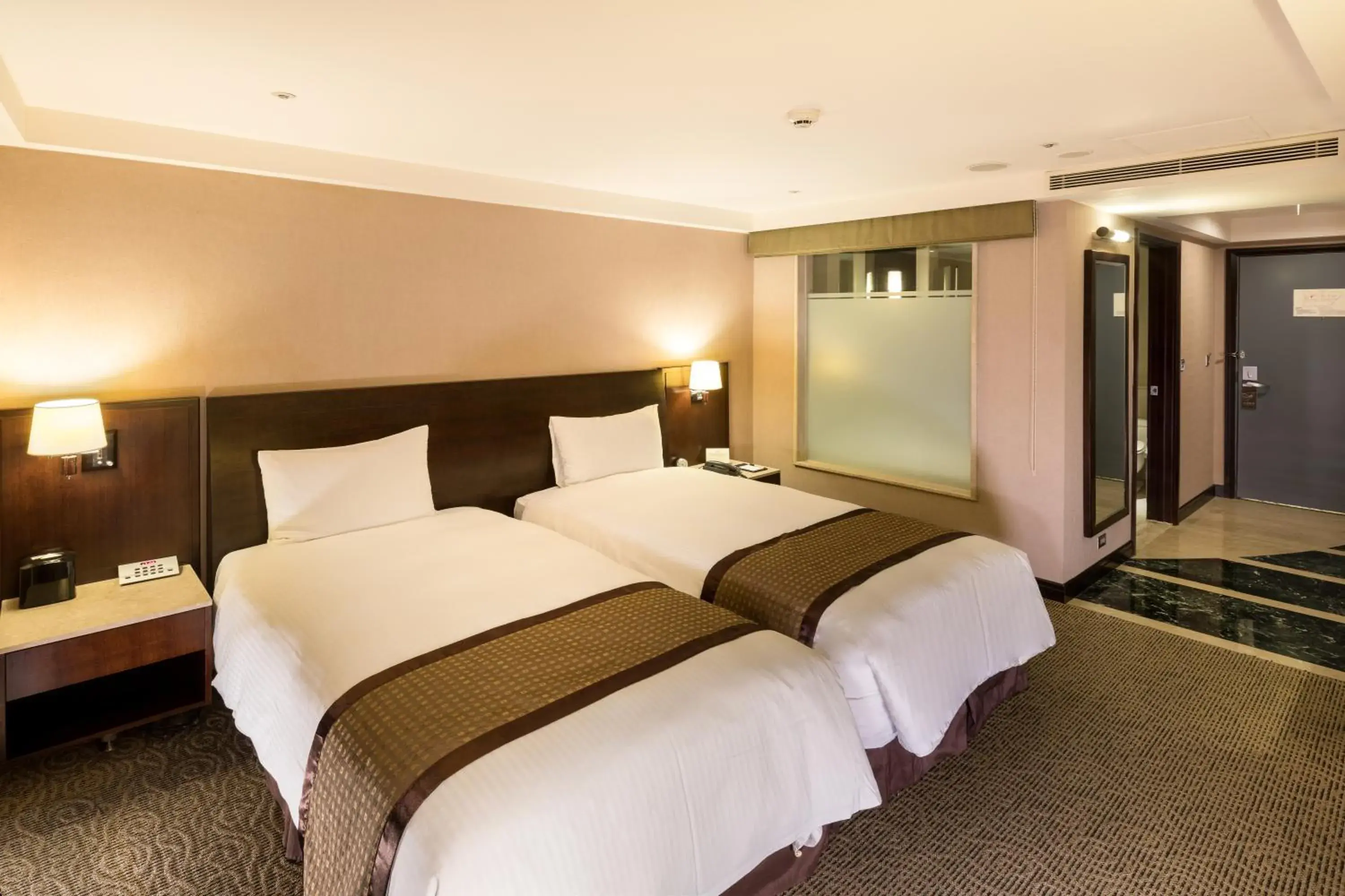 Bed in Grand Forward Hotel Bed in Grand Forward Hotel