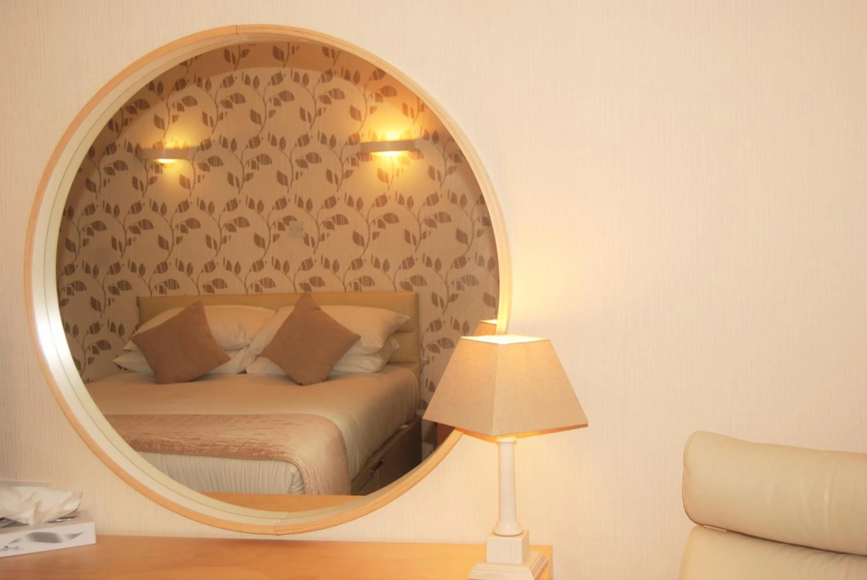 Decorative detail, Bed in Kingswood Hotel