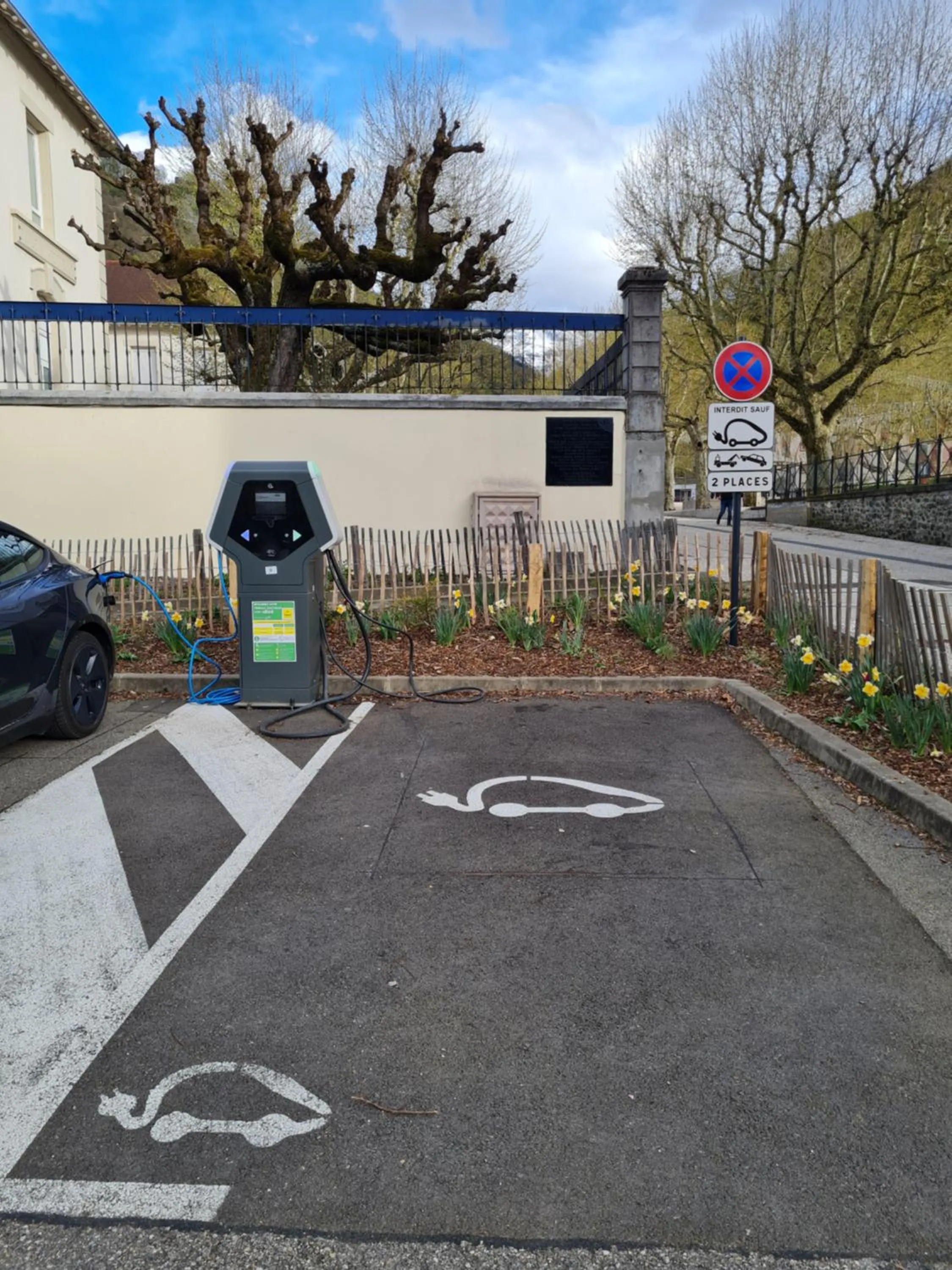Parking in Hôtel du Midi