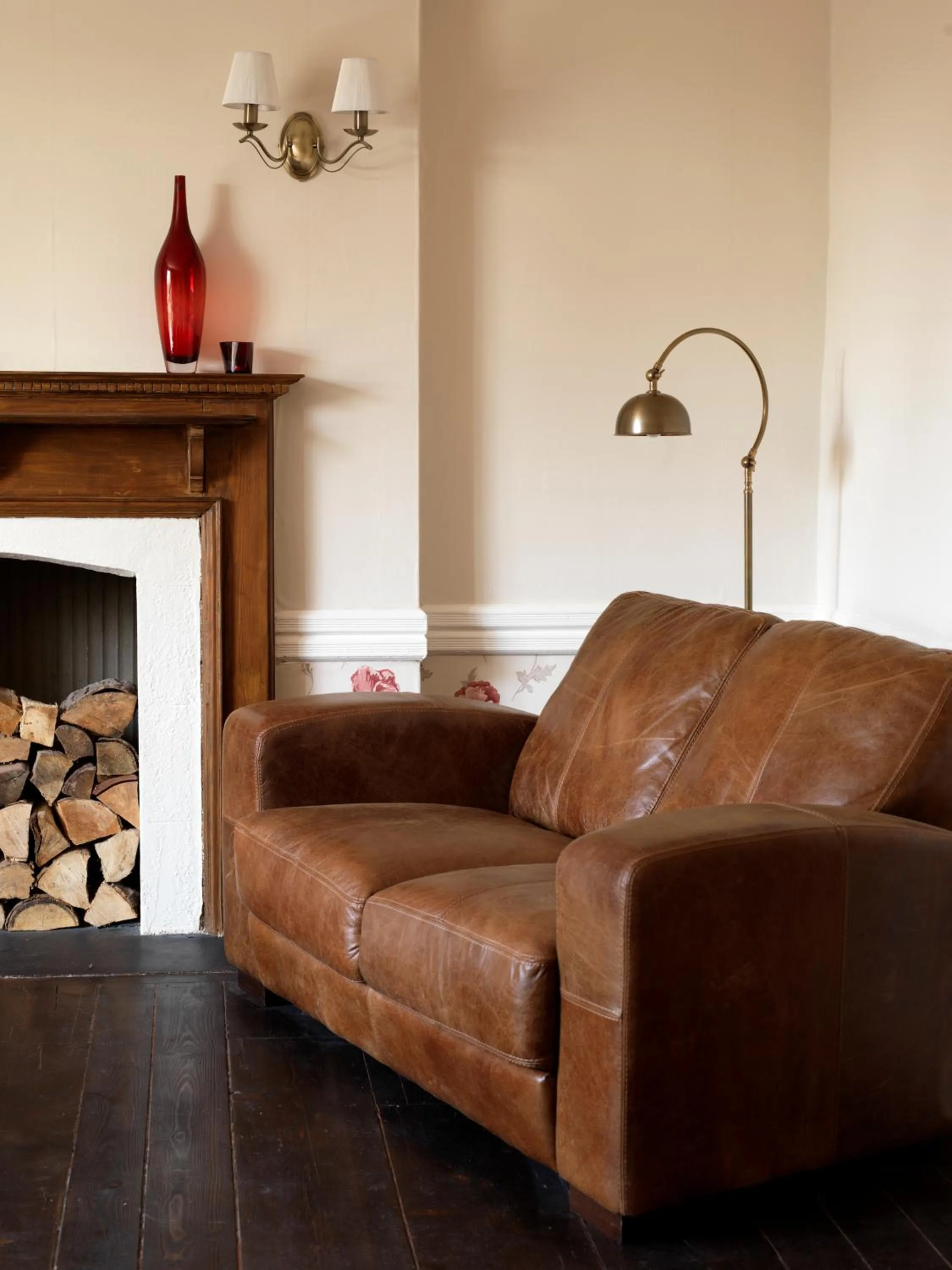 Seating area in The Bull Hotel Maidstone/Sevenoaks