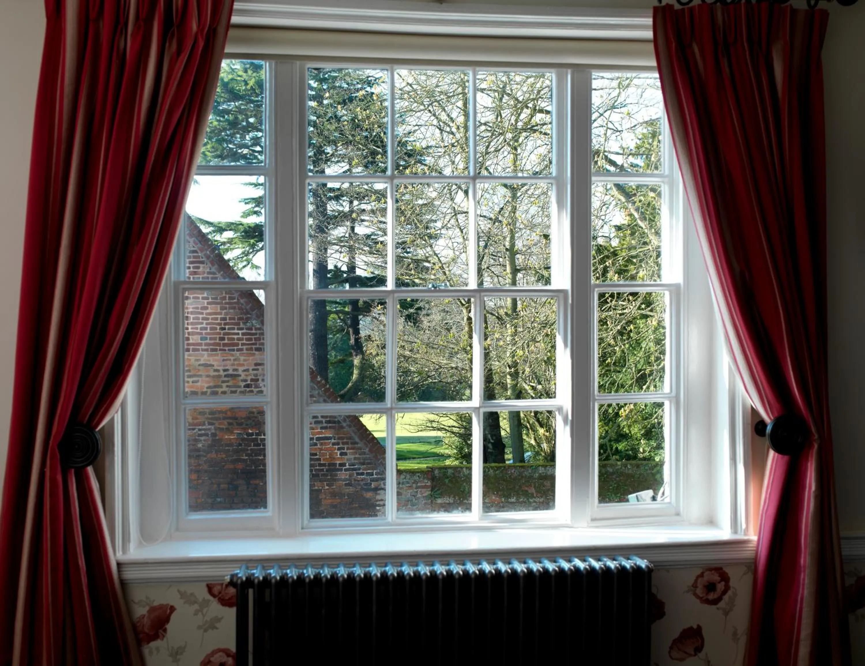 Day in The Bull Hotel Maidstone/Sevenoaks