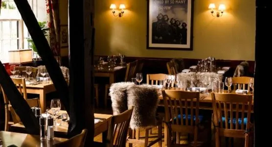 Restaurant/places to eat in The Bull Hotel Maidstone/Sevenoaks