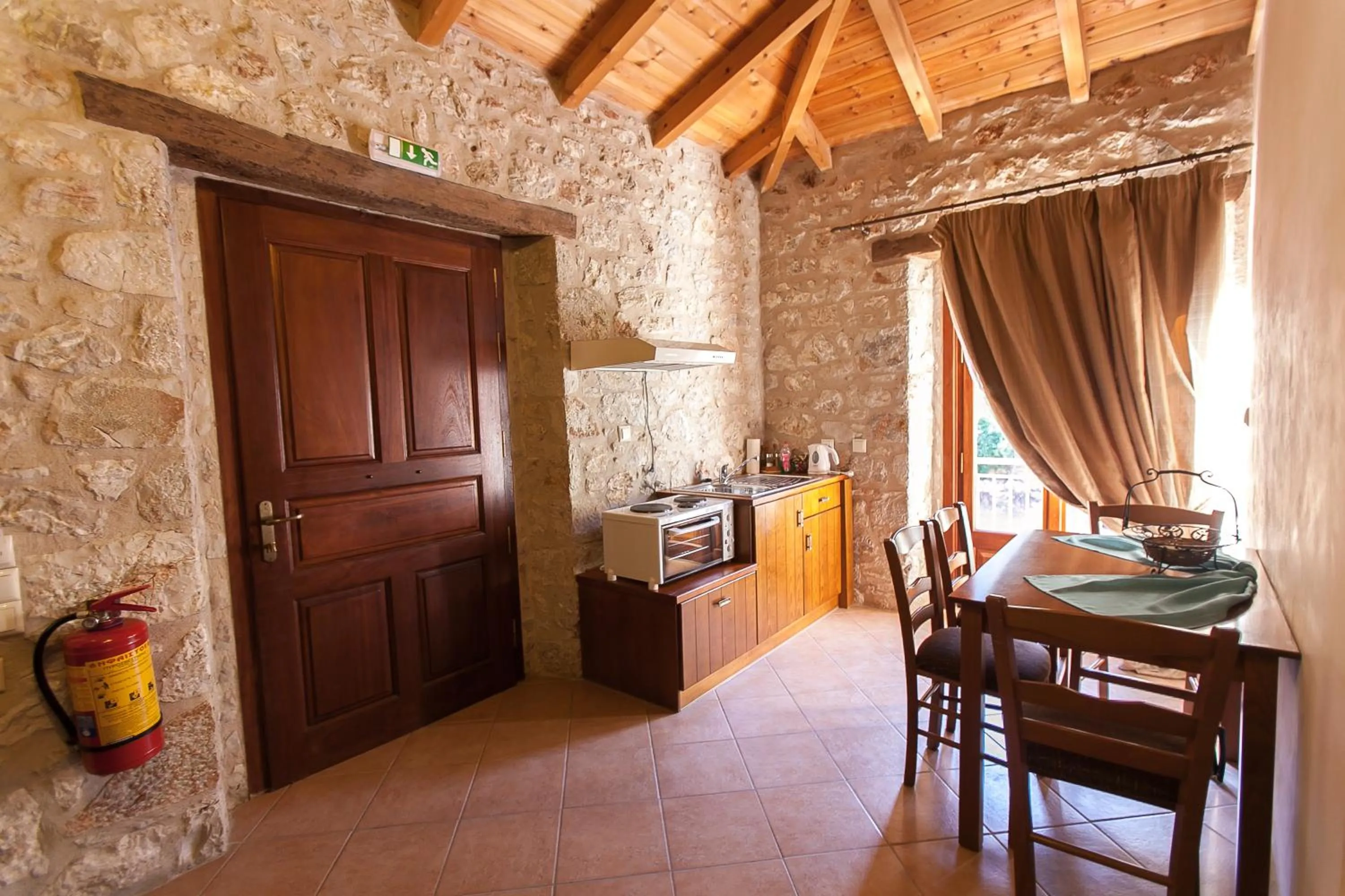 Kitchen or kitchenette in Anigraia