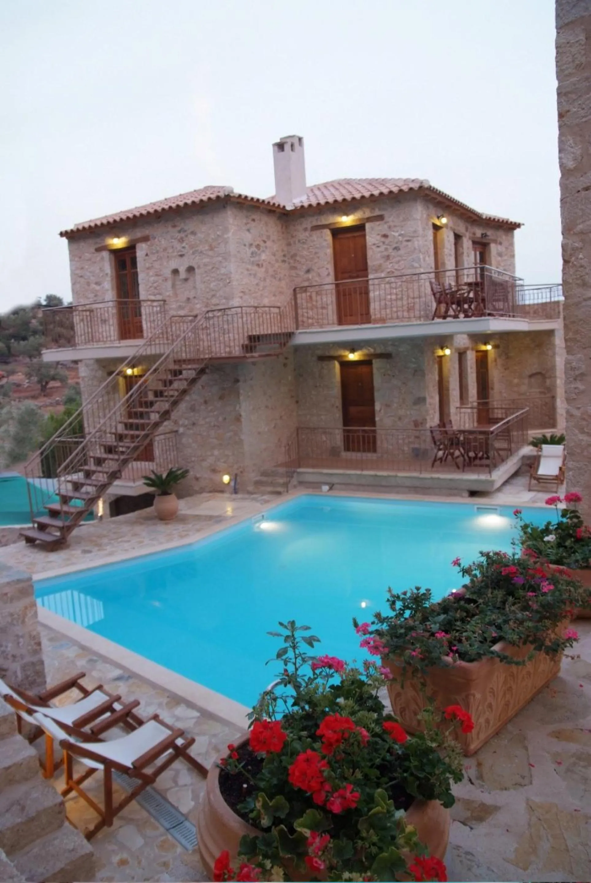 Swimming pool in Anigraia