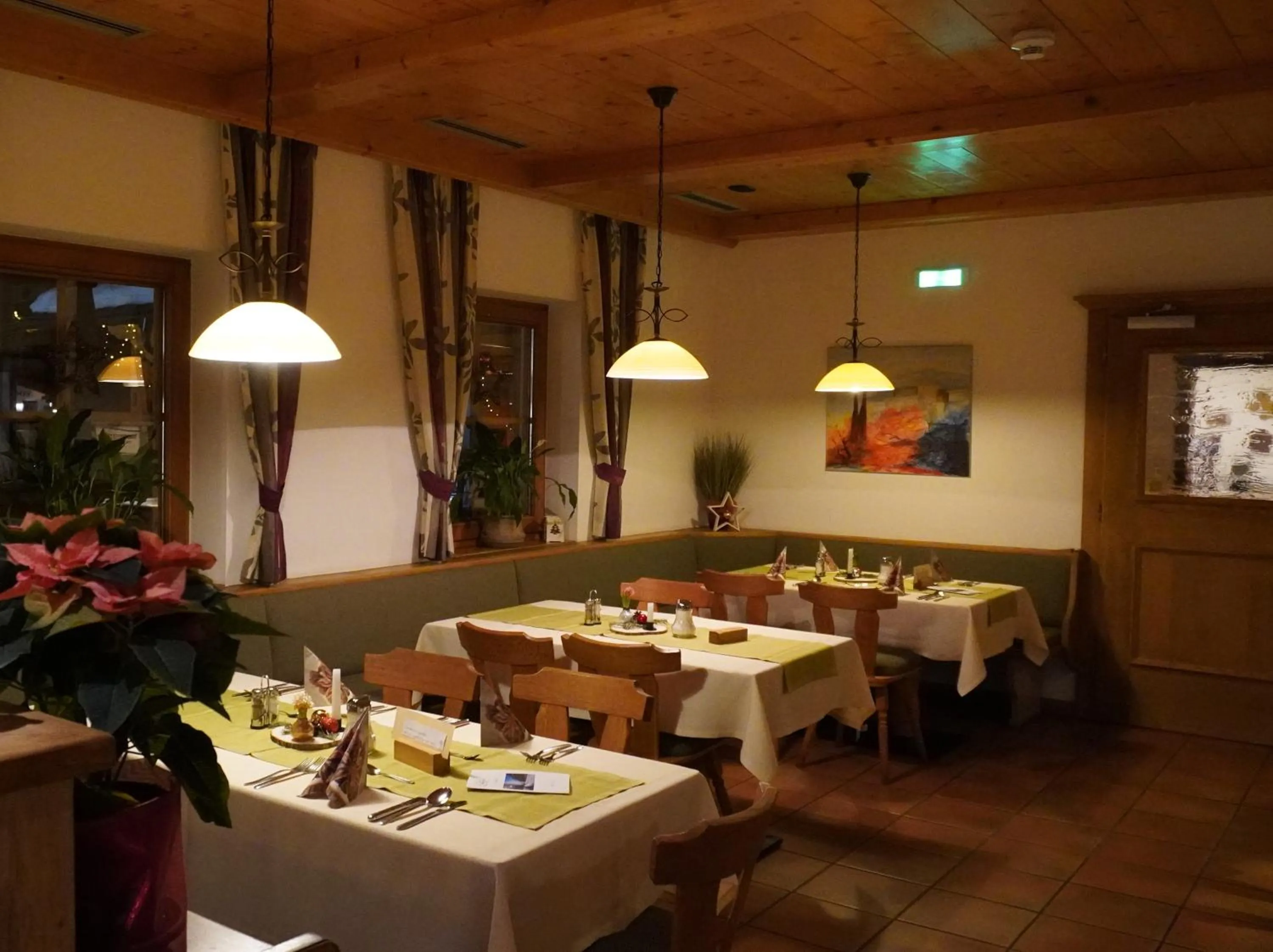Restaurant/places to eat in Hotel Aschauer Hof z'Fritzn