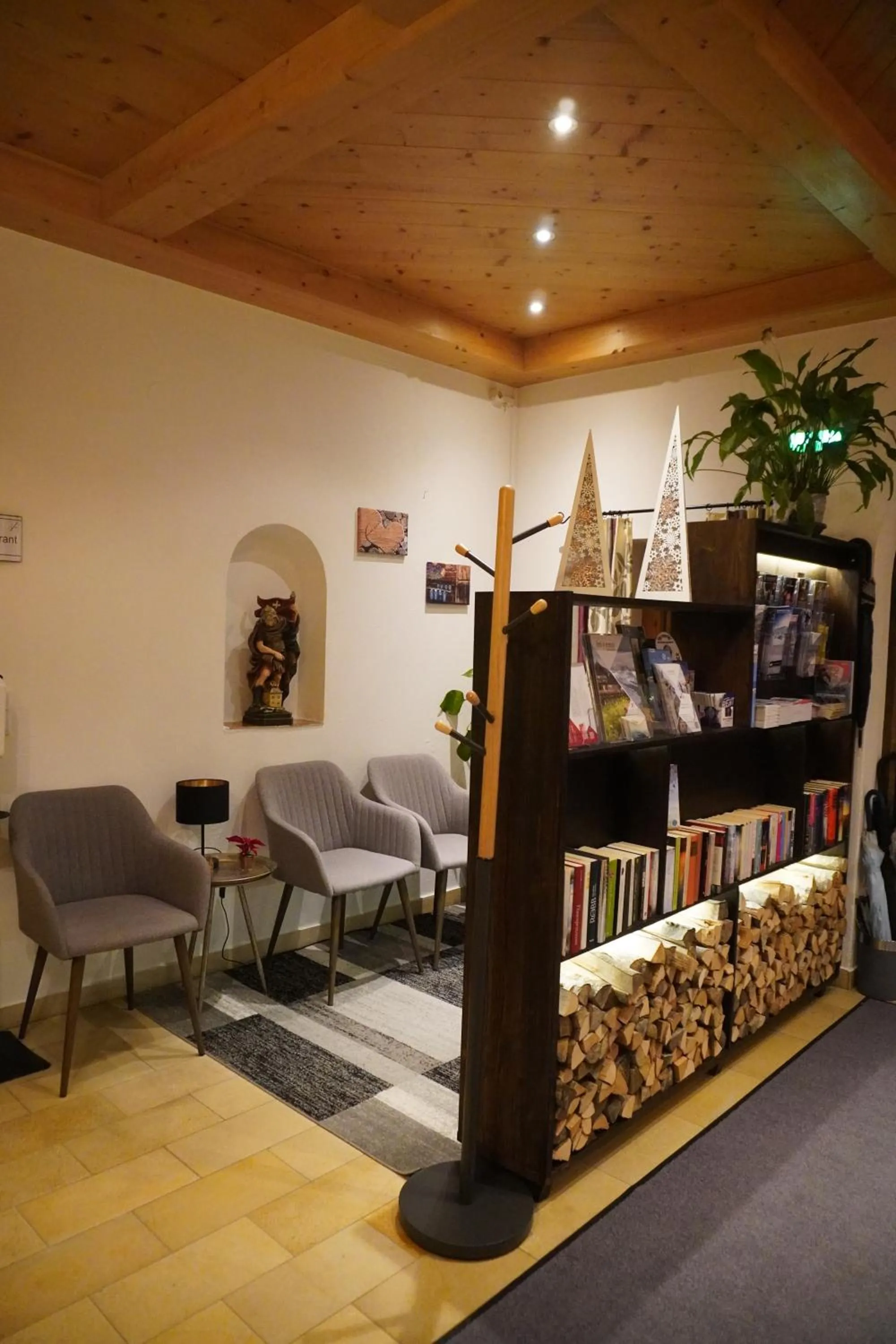 Lobby or reception in Hotel Aschauer Hof z'Fritzn