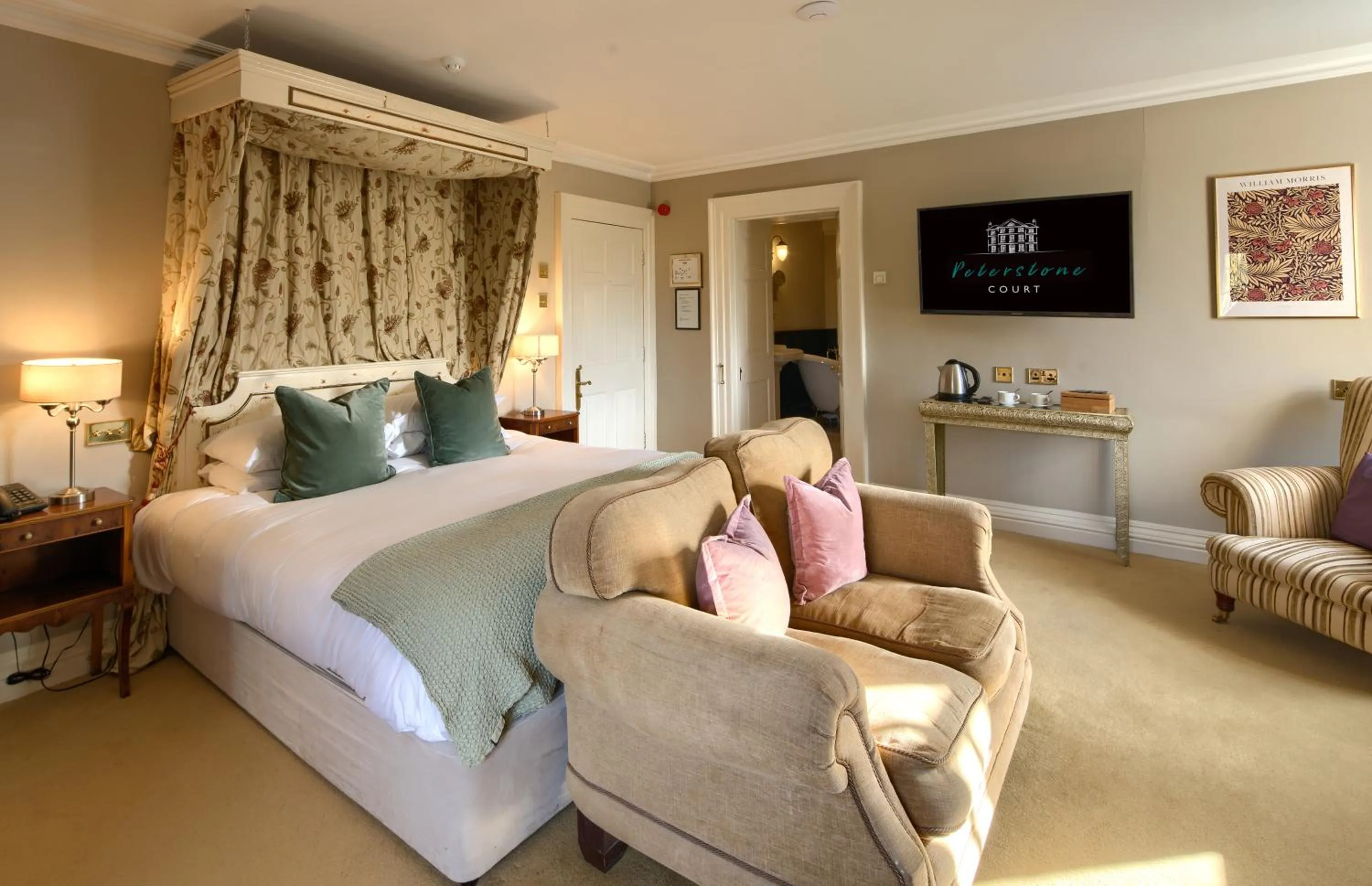 Bed in Peterstone Court Country House Restaurant & Spa