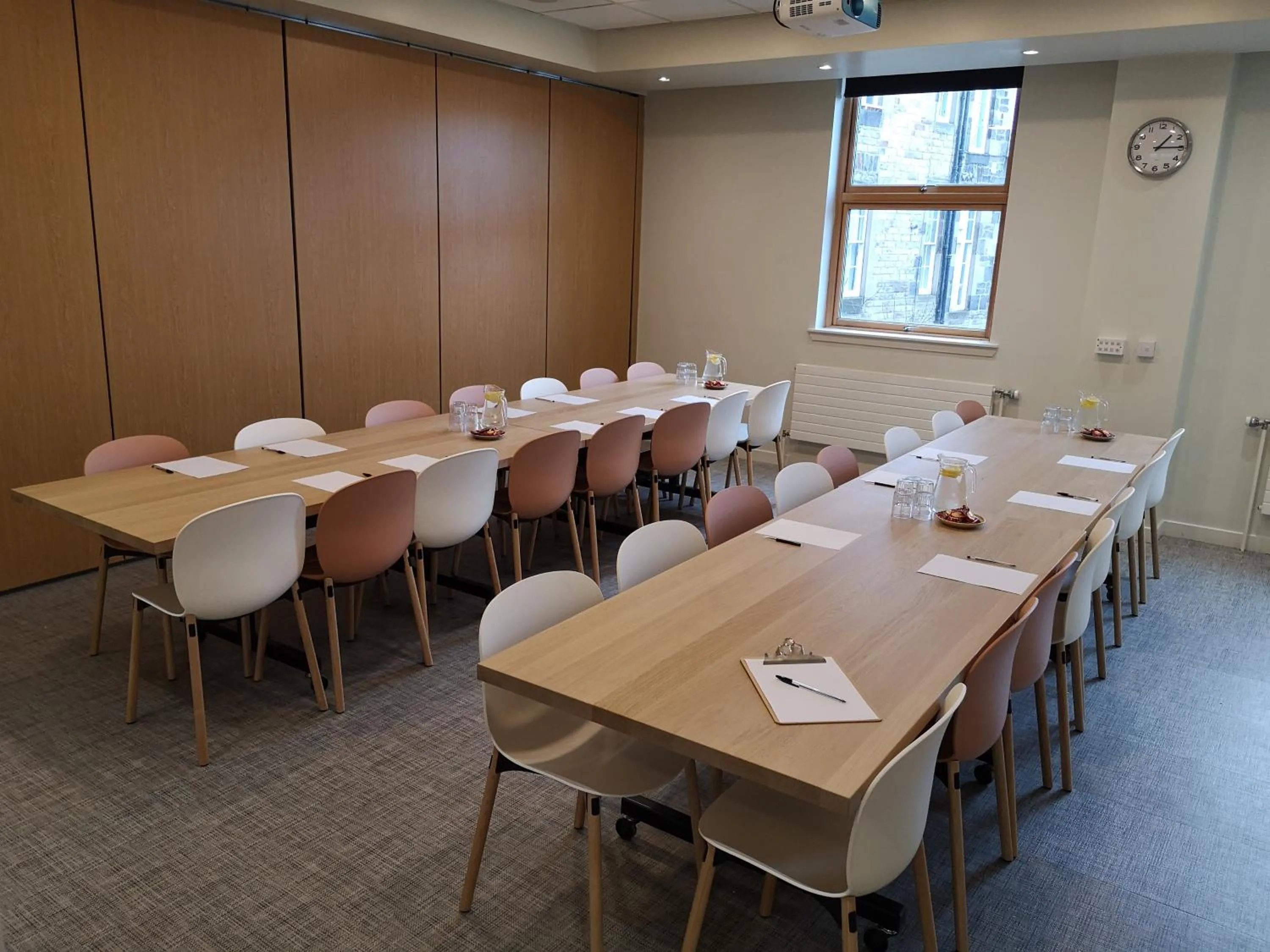 Business facilities in Edinburgh Central Accommodation