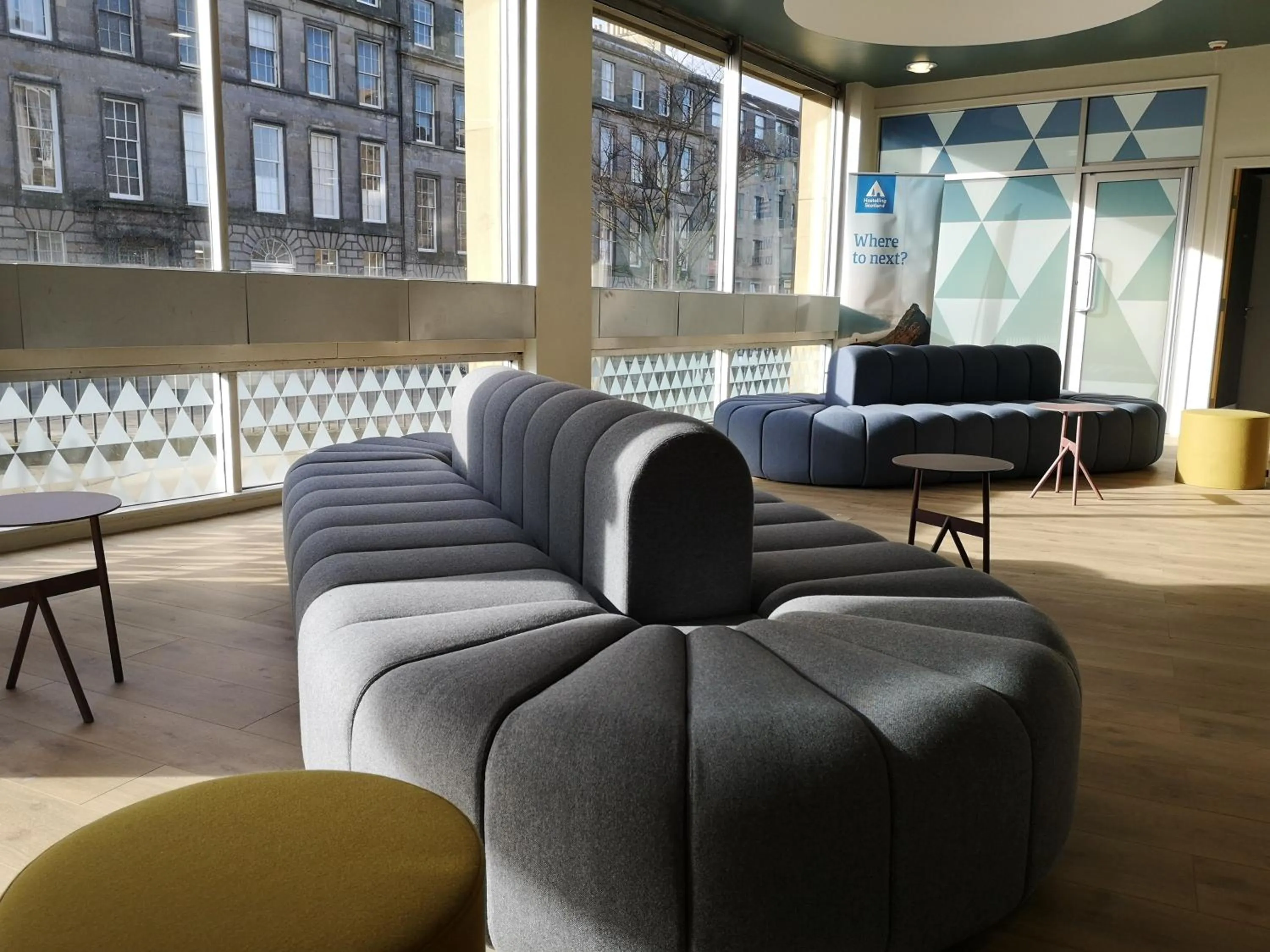 Communal lounge/ TV room in Edinburgh Central Accommodation