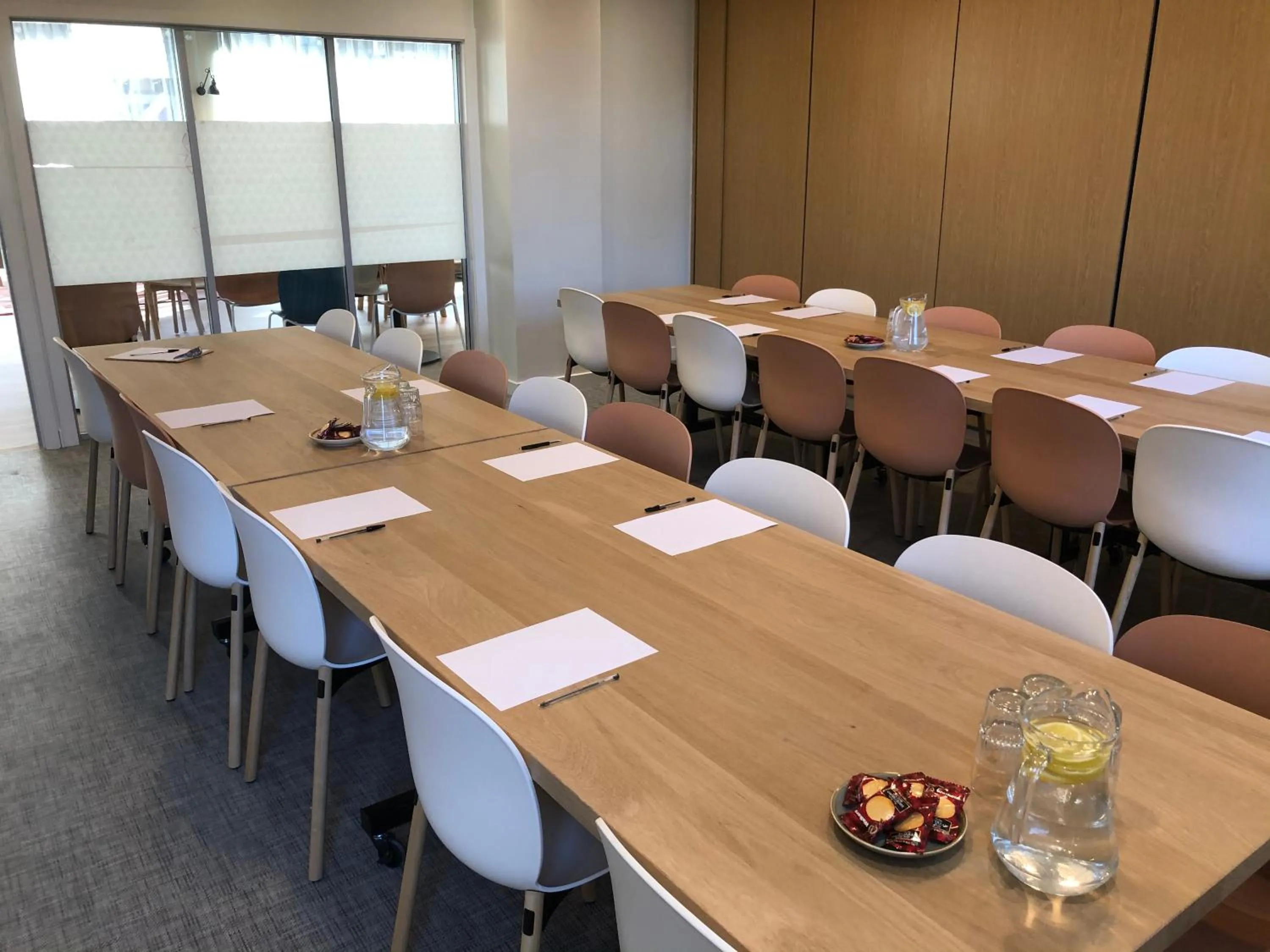 Business facilities in Edinburgh Central Accommodation