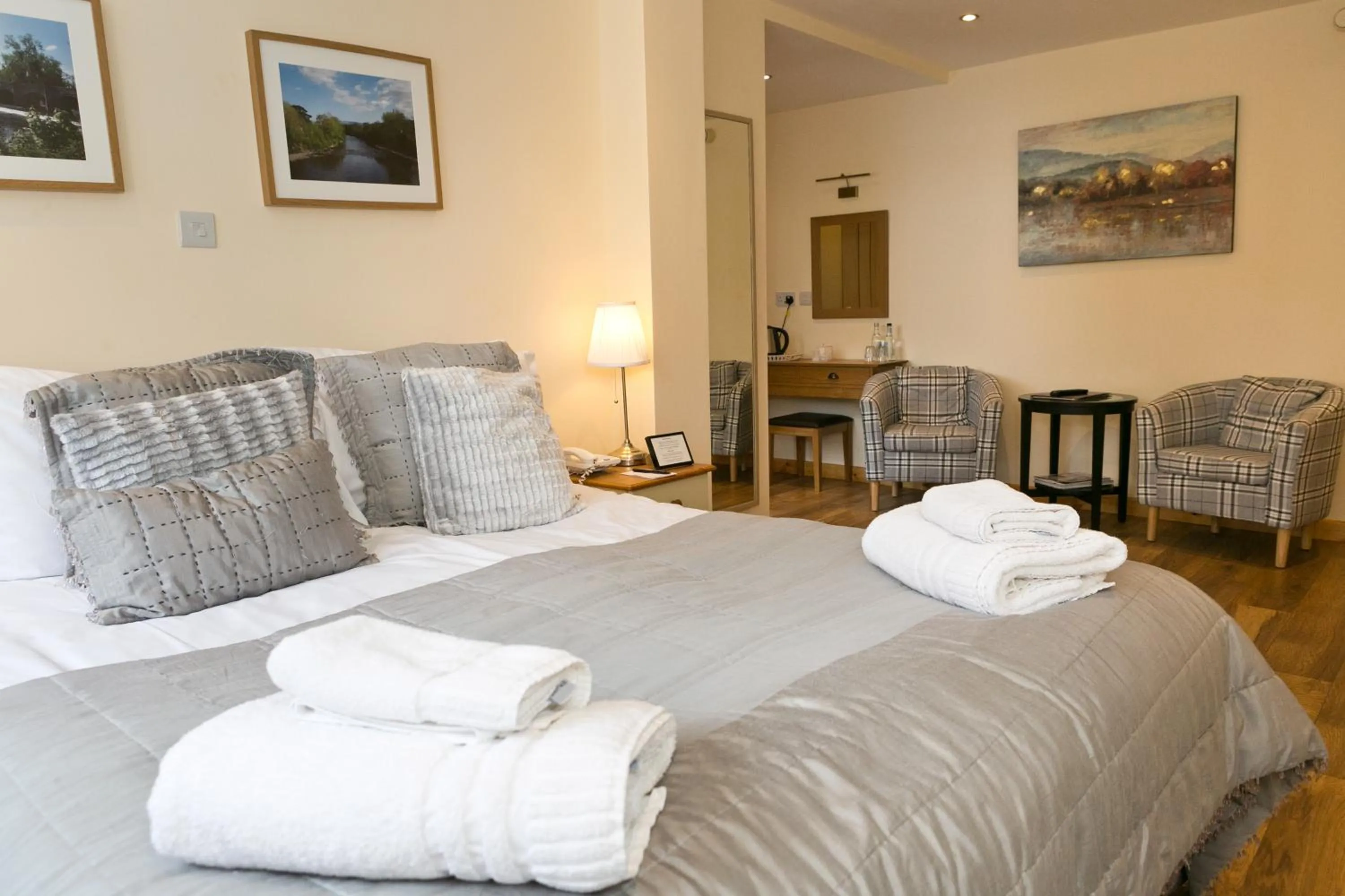 Bed in The Manor Hotel