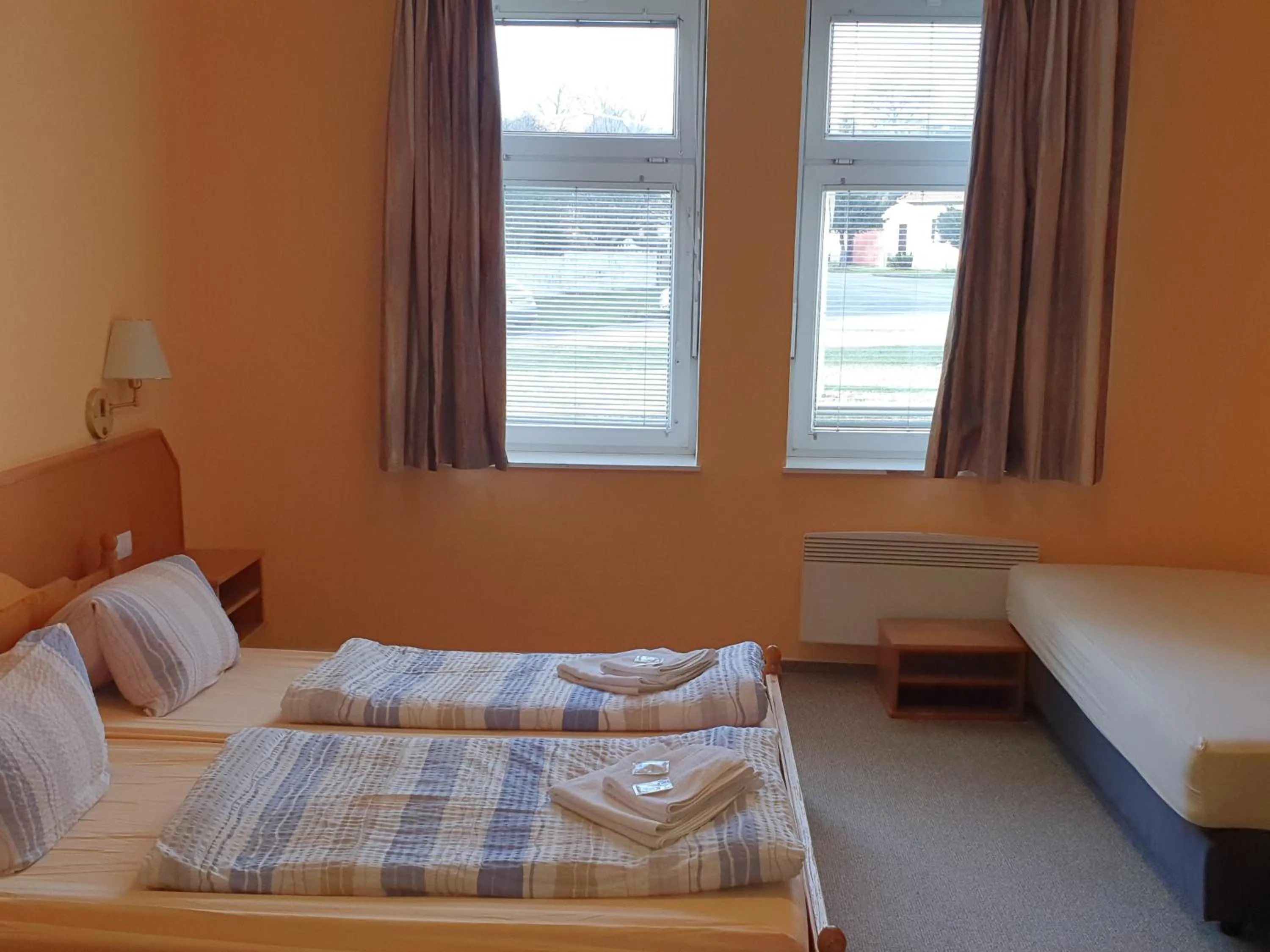Bedroom, Bed in Wellness Penzion Kroměříž - Zlobice