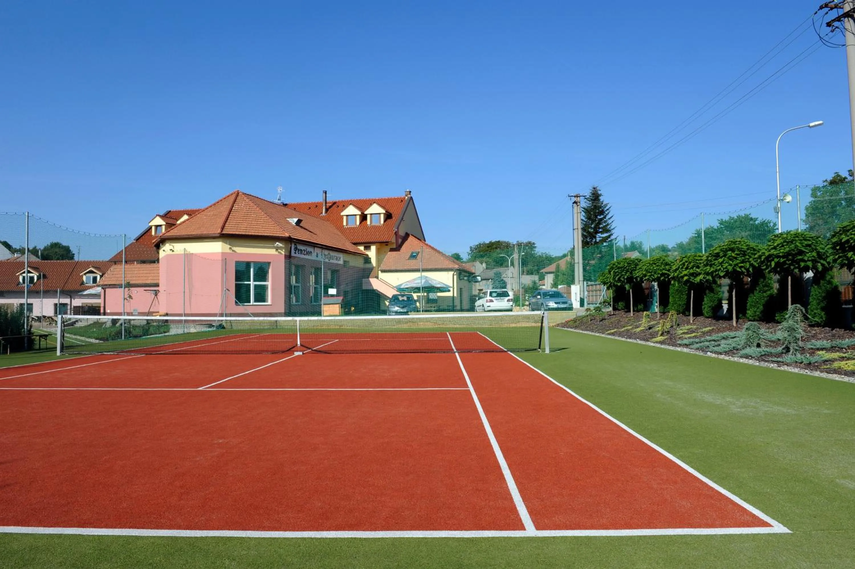 Tennis court in Wellness Penzion Kroměříž - Zlobice