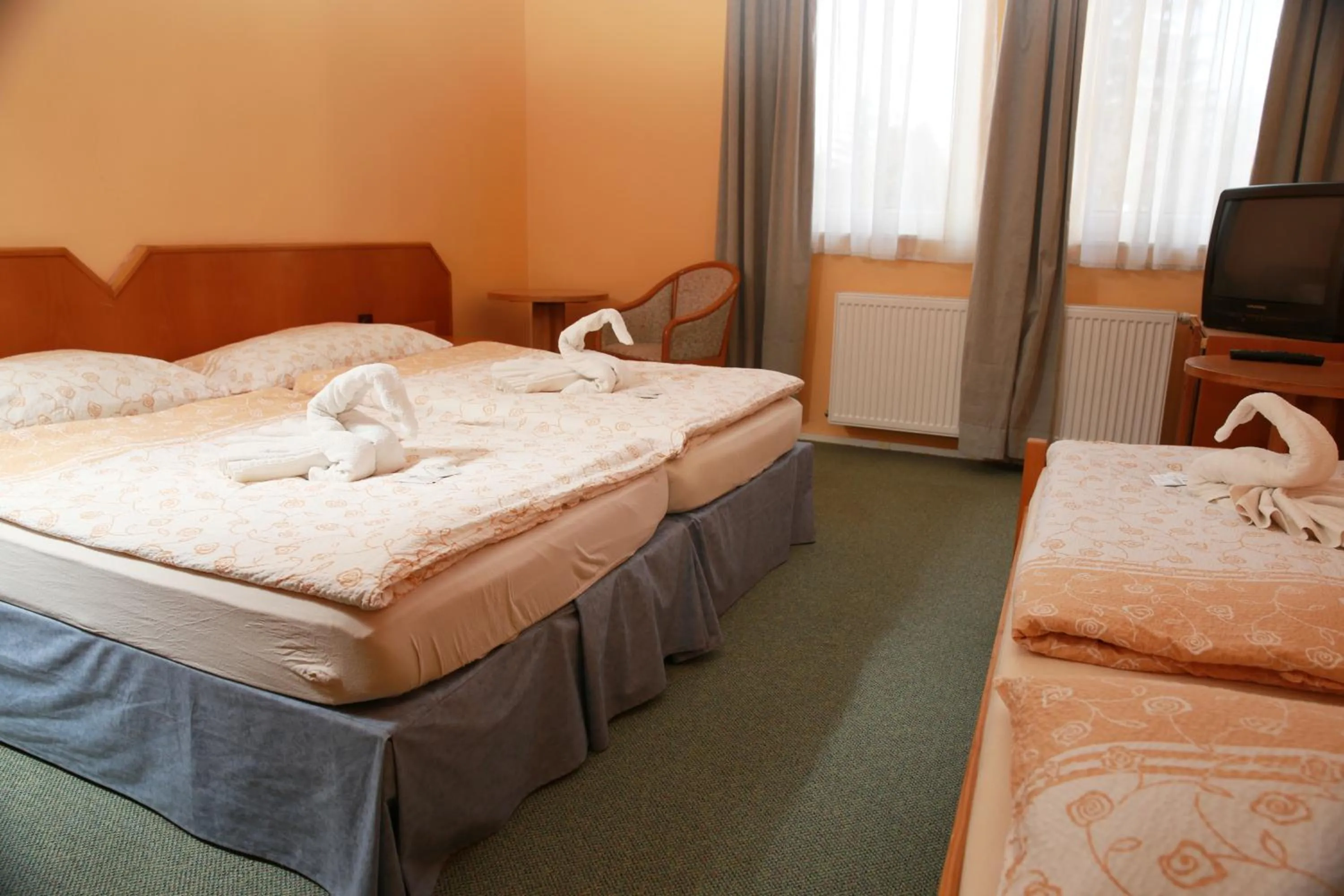 Bedroom, Bed in Wellness Penzion Kroměříž - Zlobice