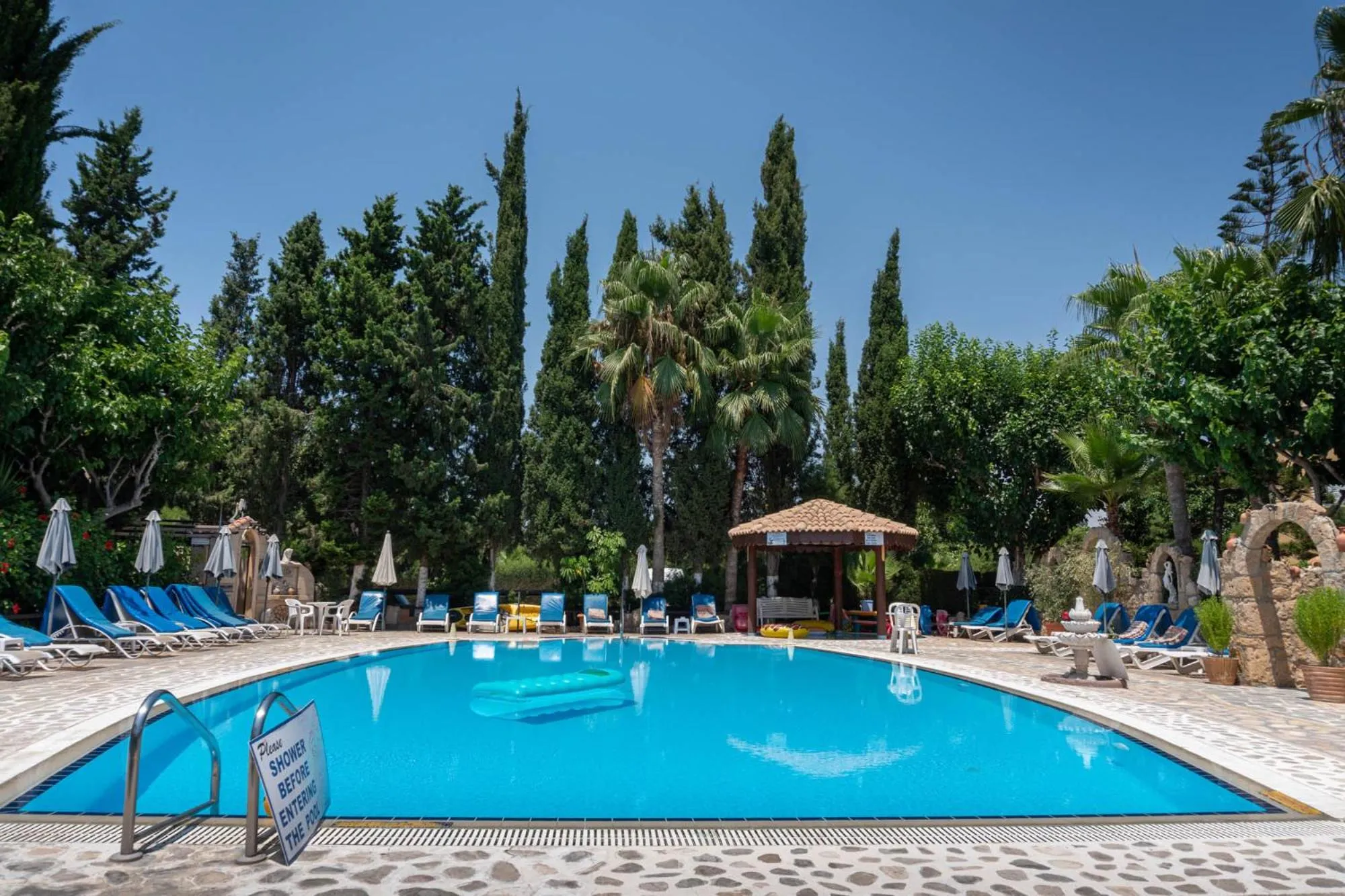 Property building in Apollonia Hotel Apartments