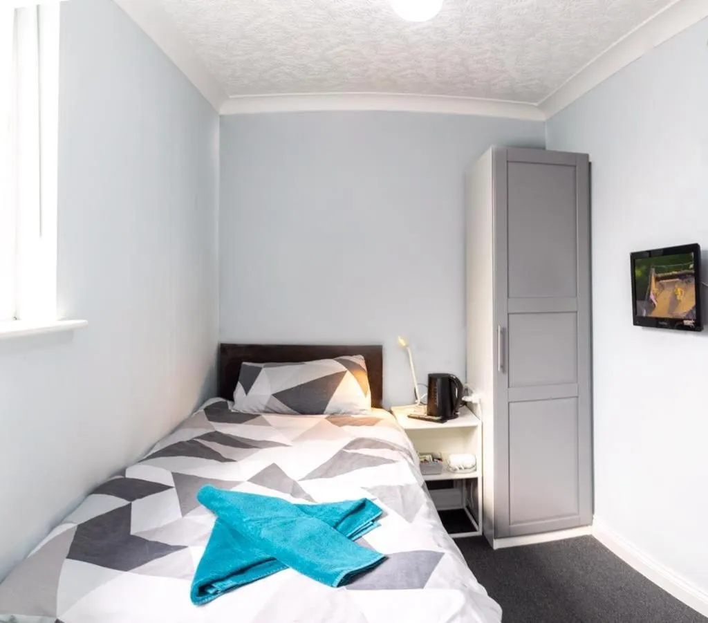 Single Room in The Riverside