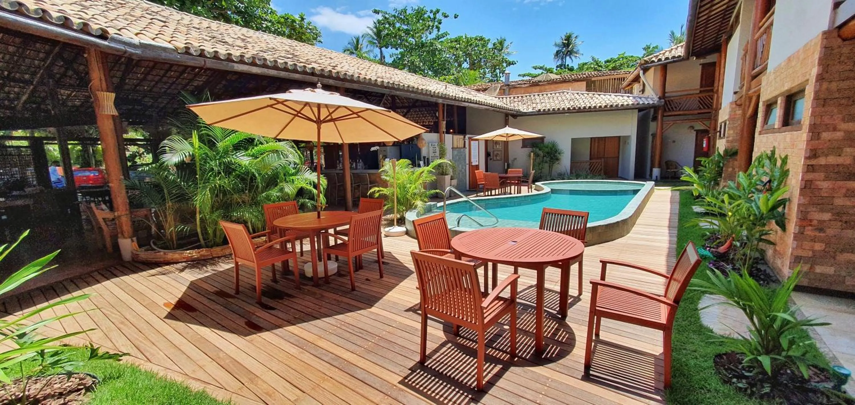 Swimming pool in Pousada Casa de Praia