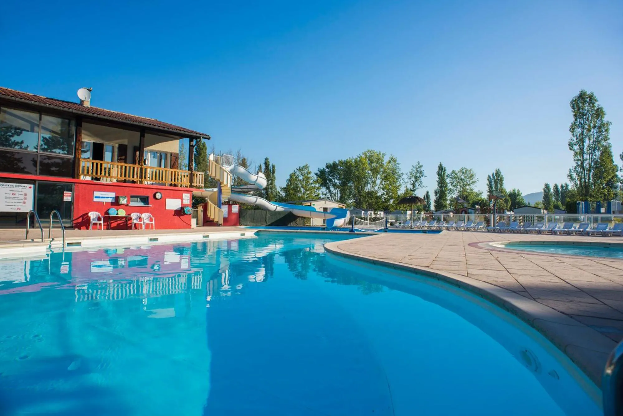 Swimming pool in Camping Officiel Siblu Les Rives de Condrieu