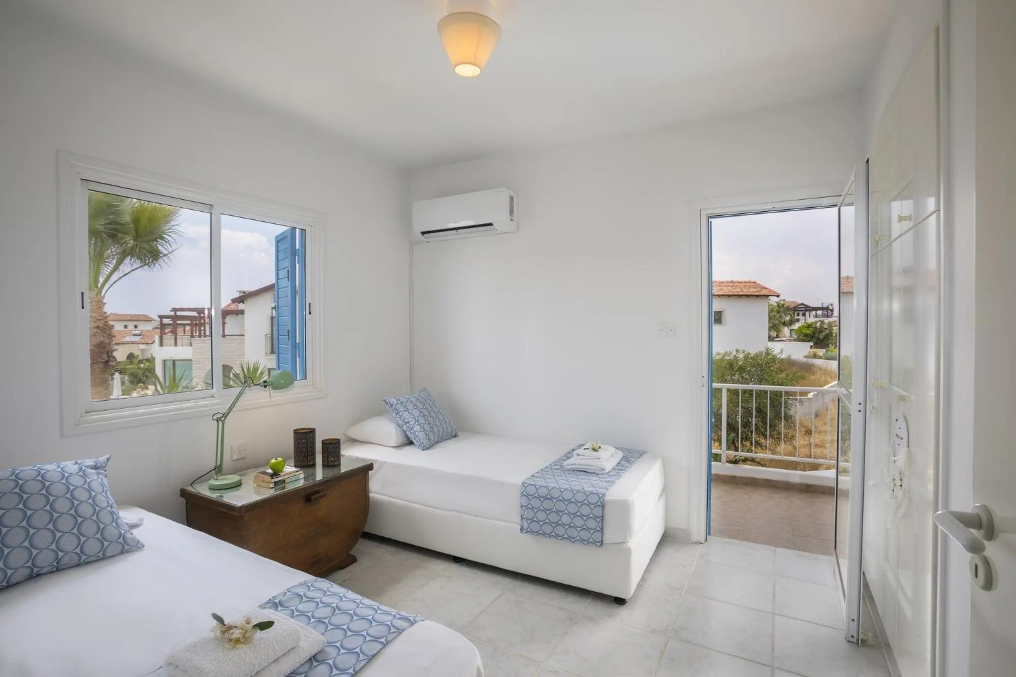 Bedroom, Bed in Villa Serene
