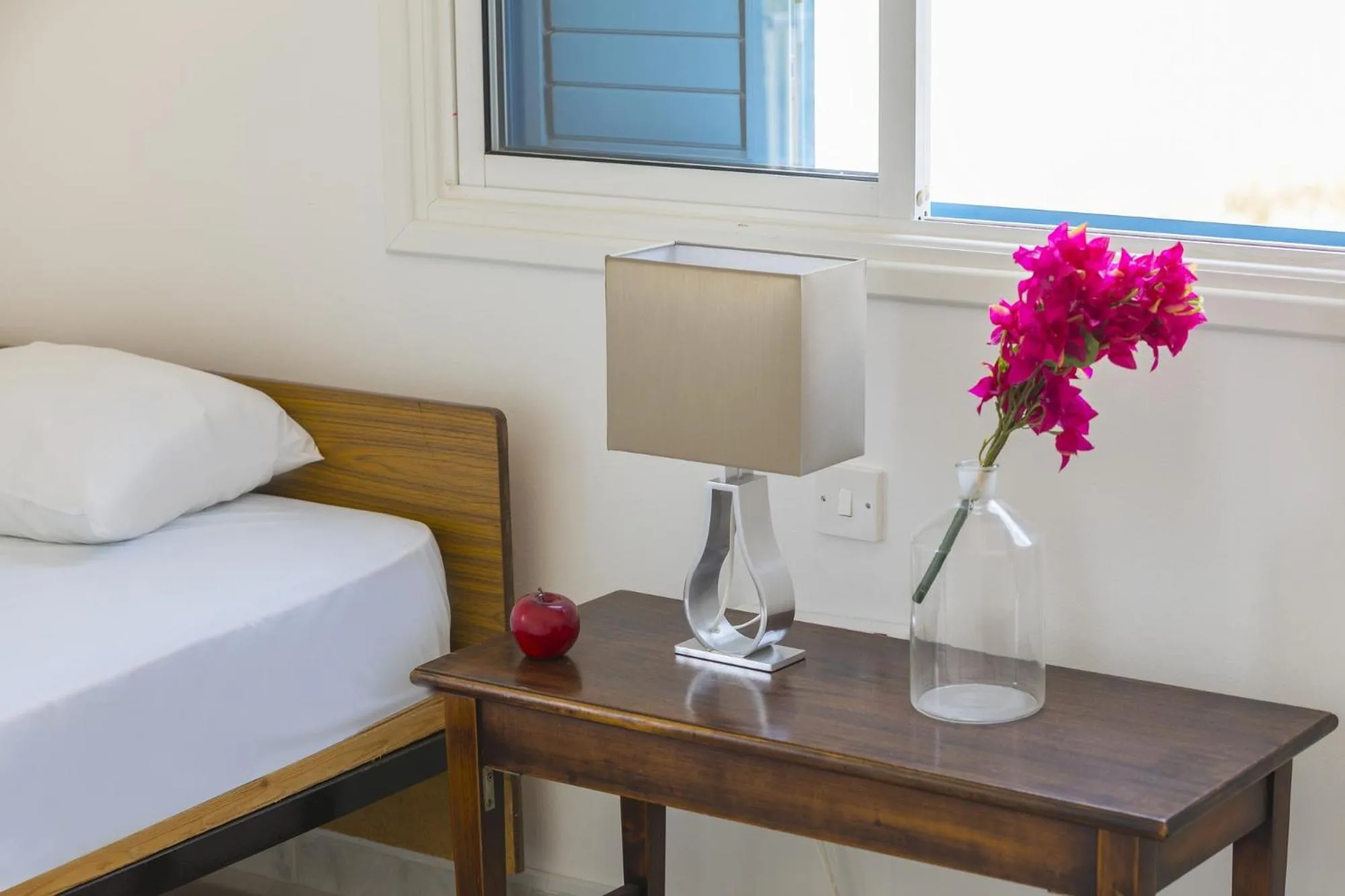 Bedroom, Bed in Villa Serene