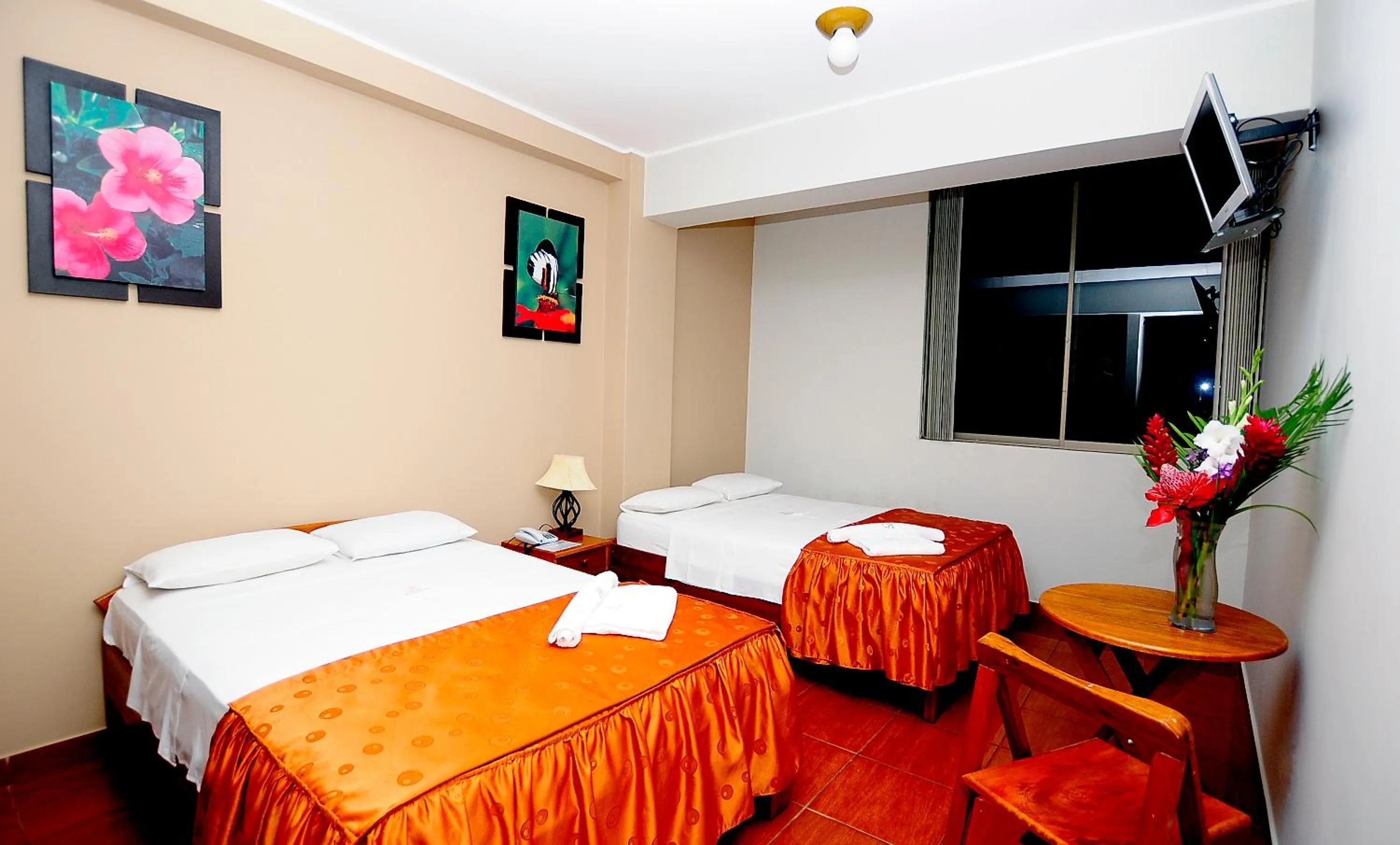 Photo of the whole room in Hotel Puerto Amazonico