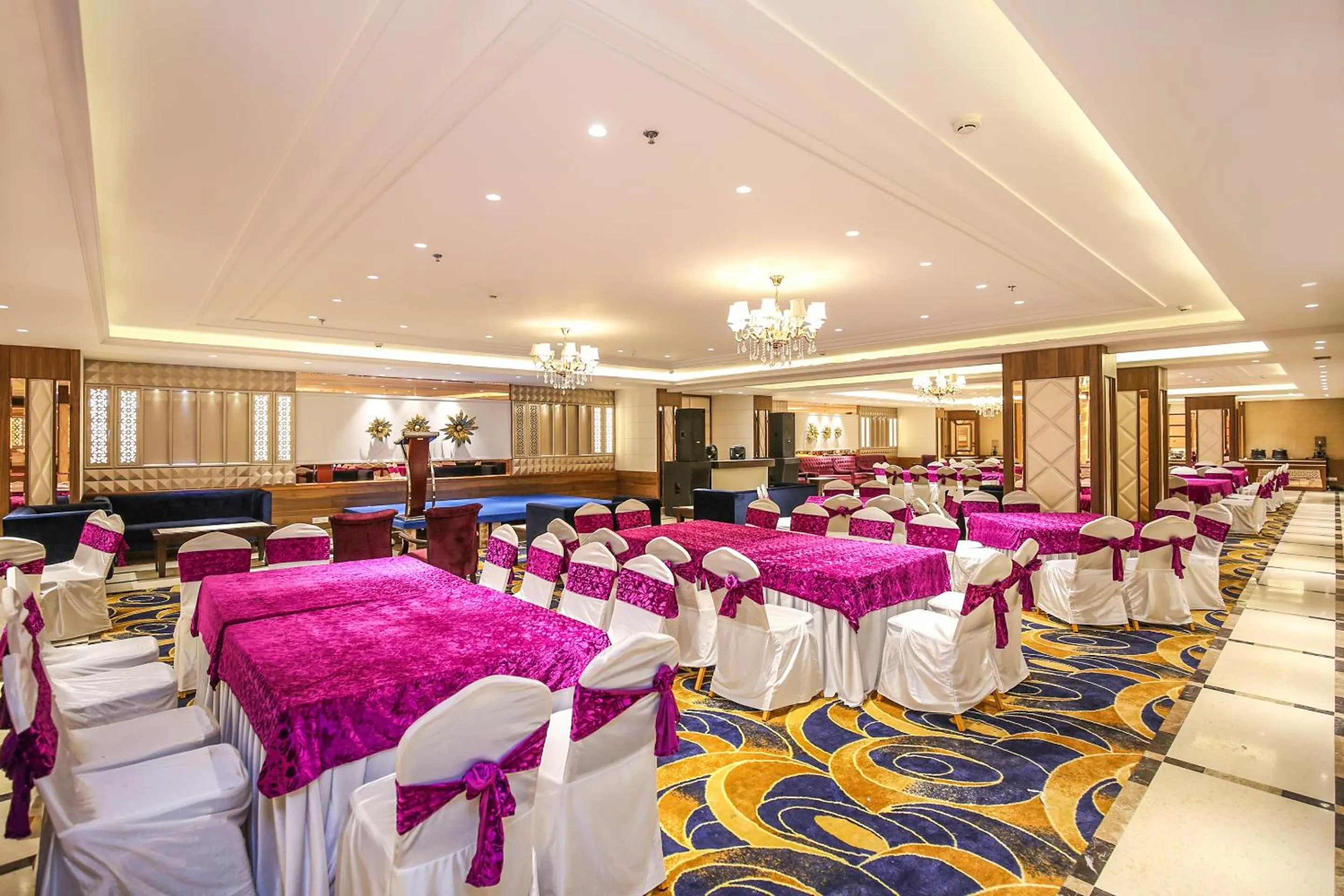 Banquet/Function facilities in Hotel Stella Continental