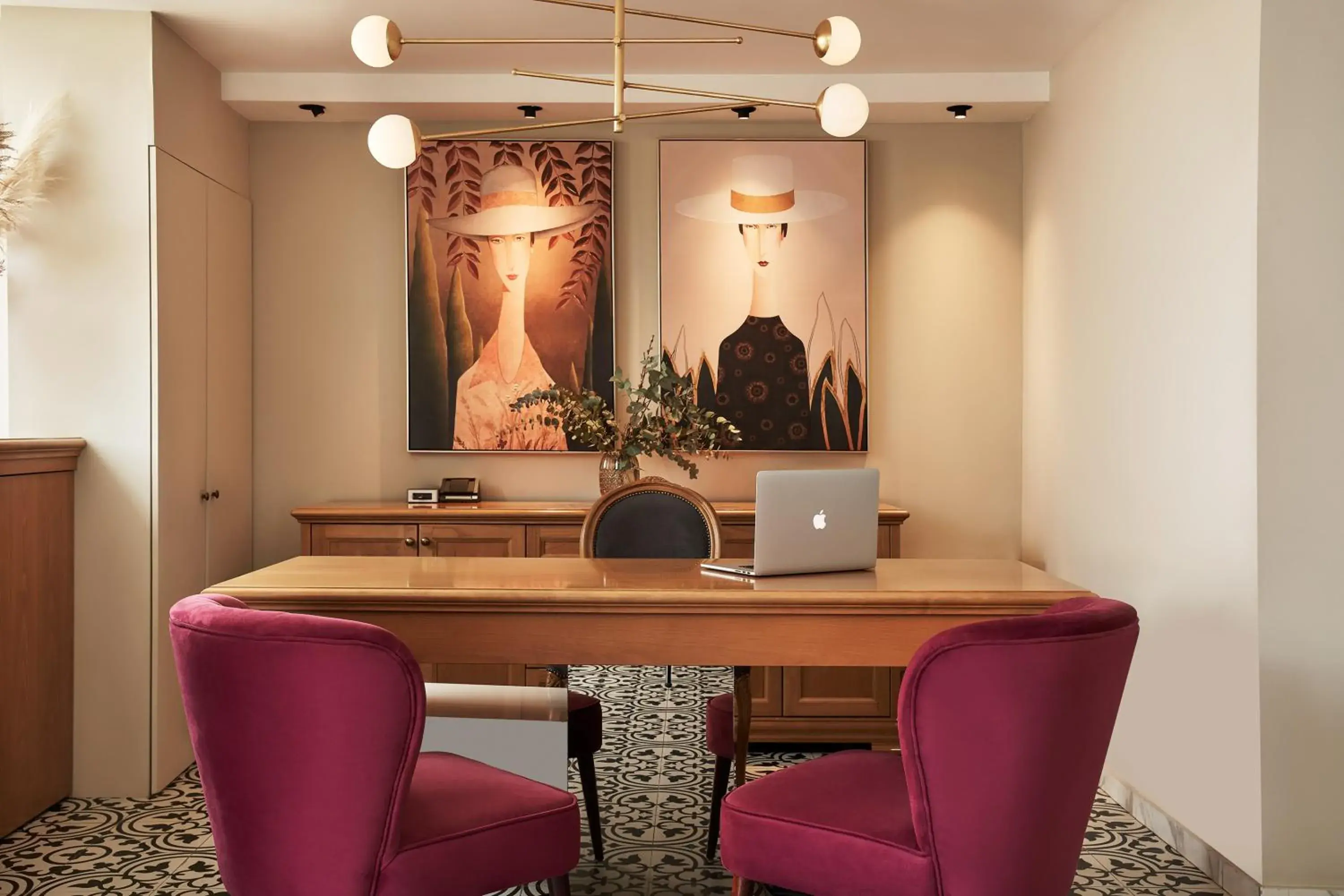 Lobby or reception in Legacy Gastro Suites Lobby or reception in Legacy Gastro Suites