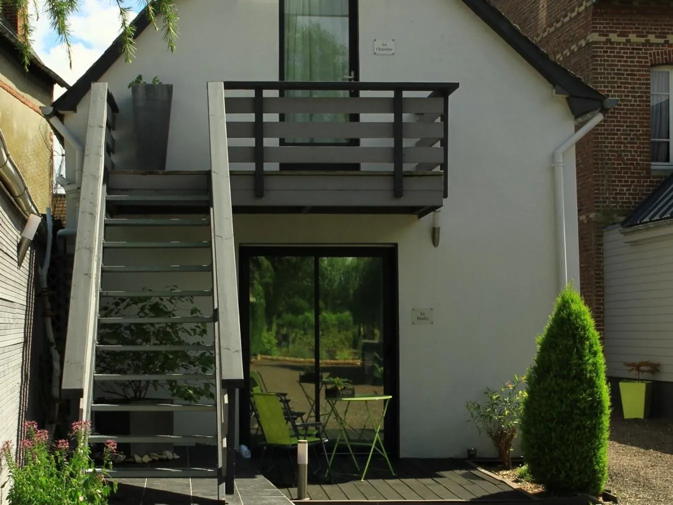Property building in Cléome