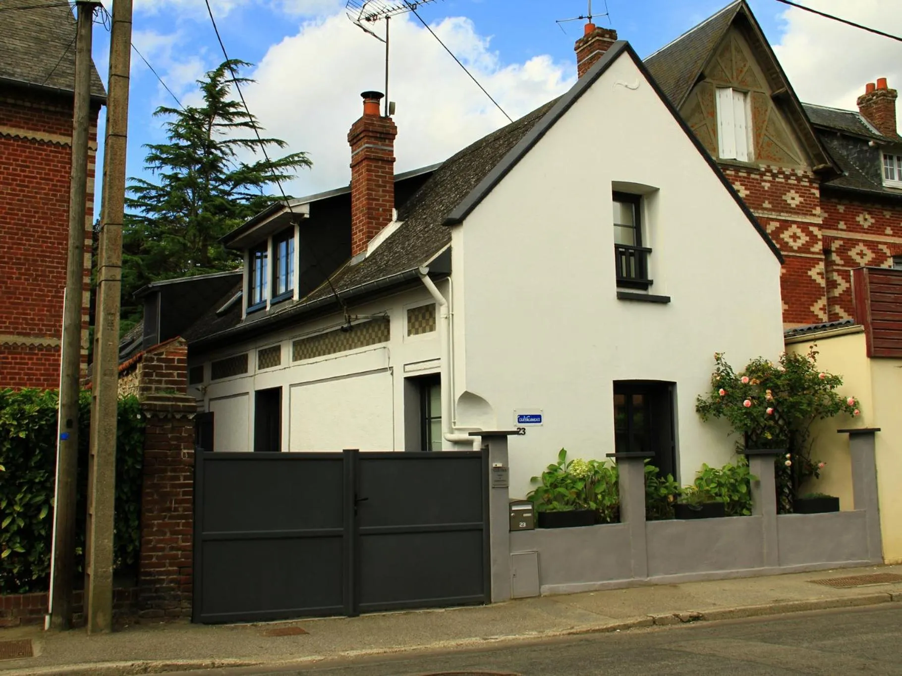 Property building in Cléome