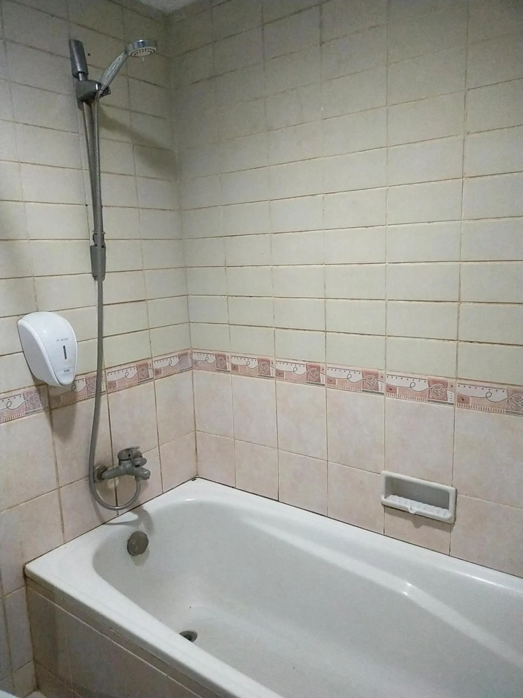 Bath in Hotel Sofia Juanda Surabaya