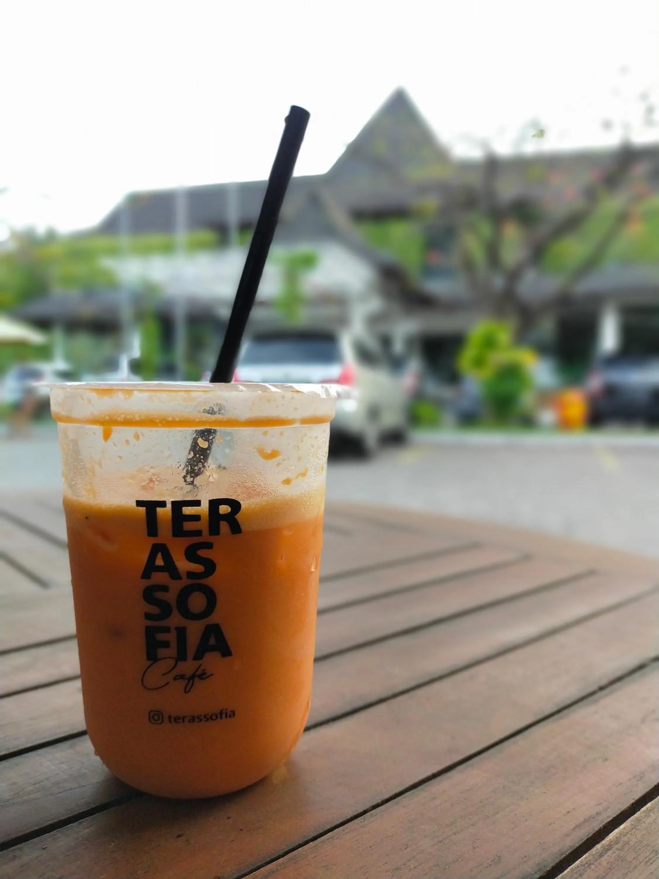 Restaurant/places to eat in Hotel Sofia Juanda Surabaya