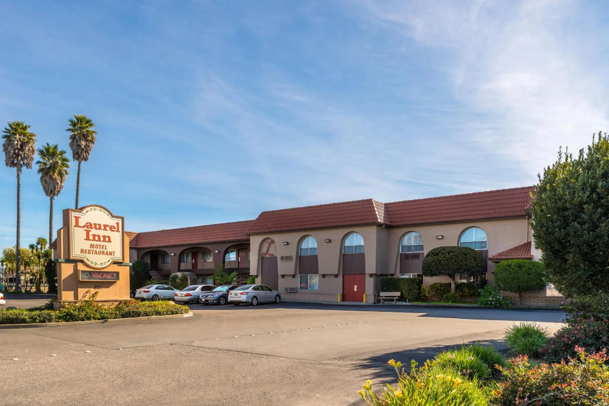 Property building in Laurel Inn & Conference Center