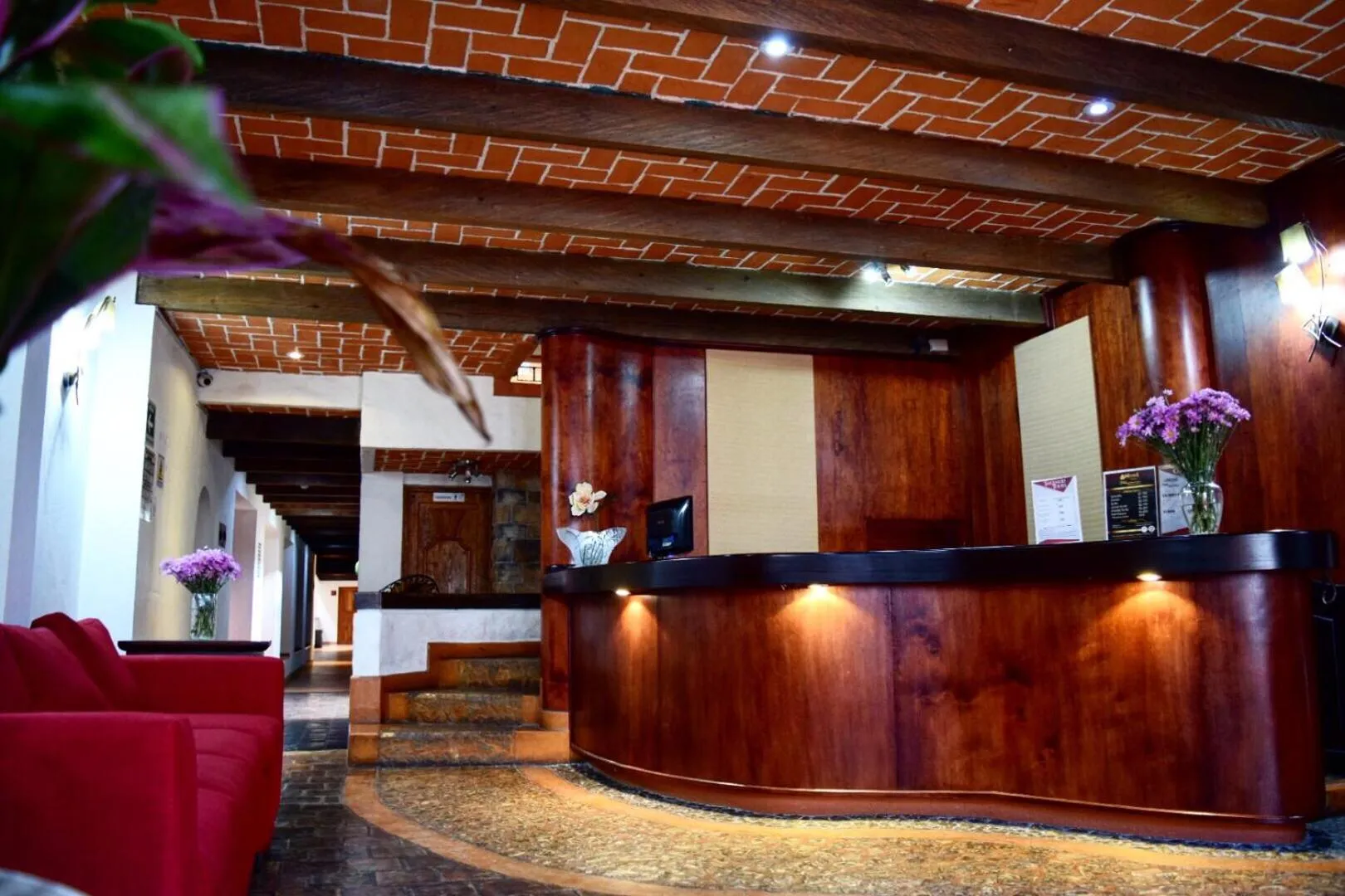 Facade/entrance in Plaza Magnolias