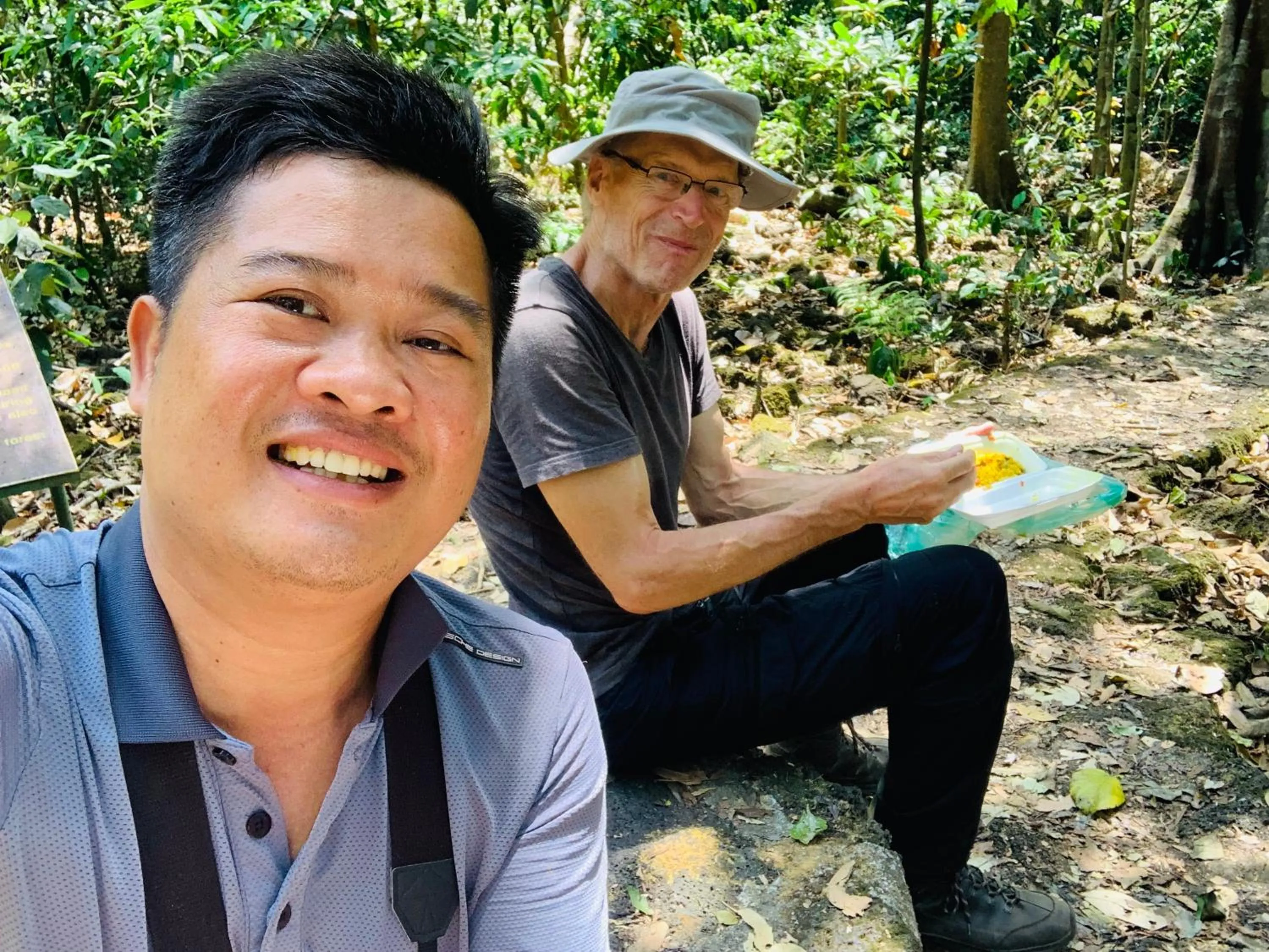 Gibbon Singing Home Stay