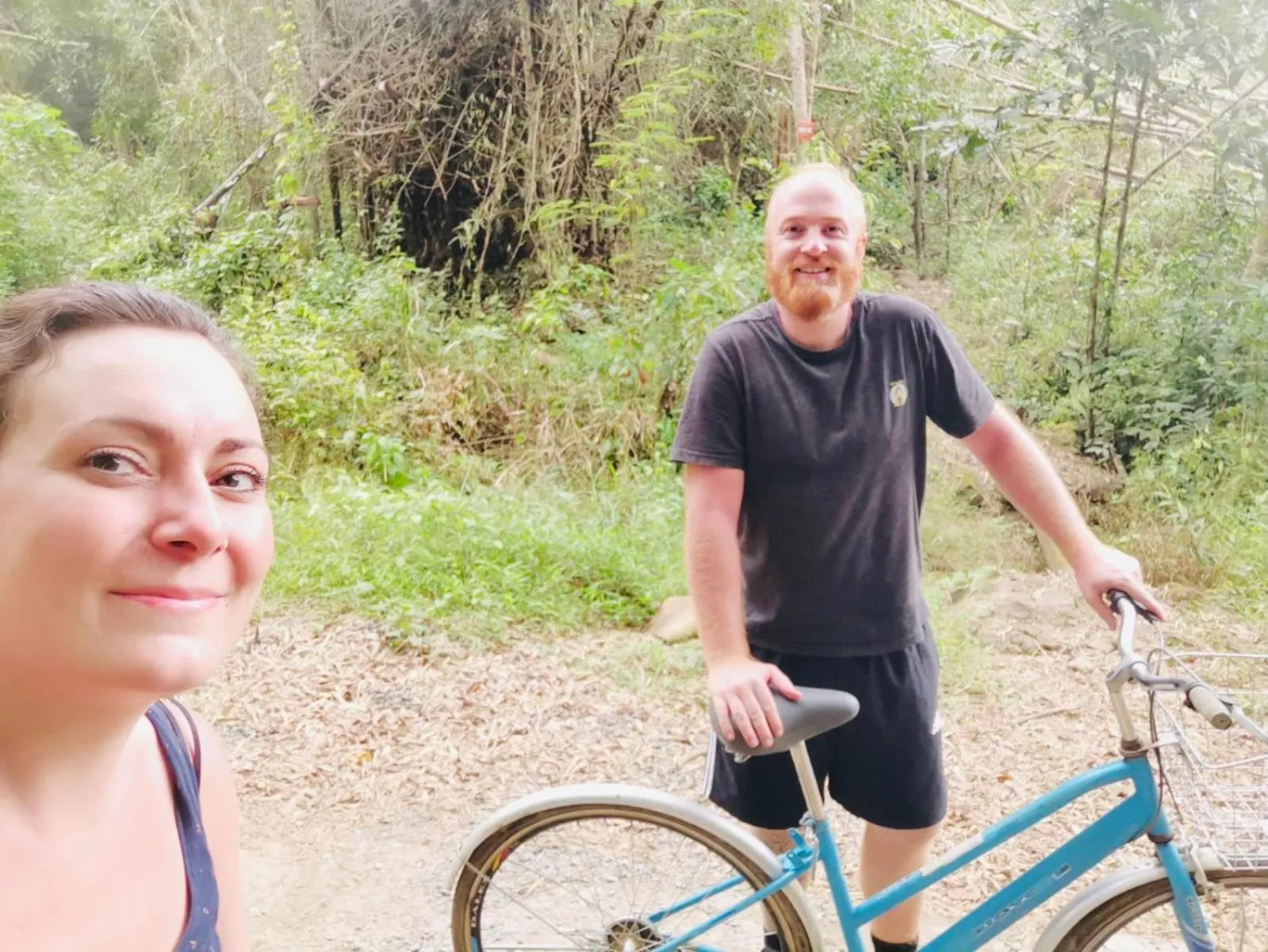 Gibbon Singing Home Stay