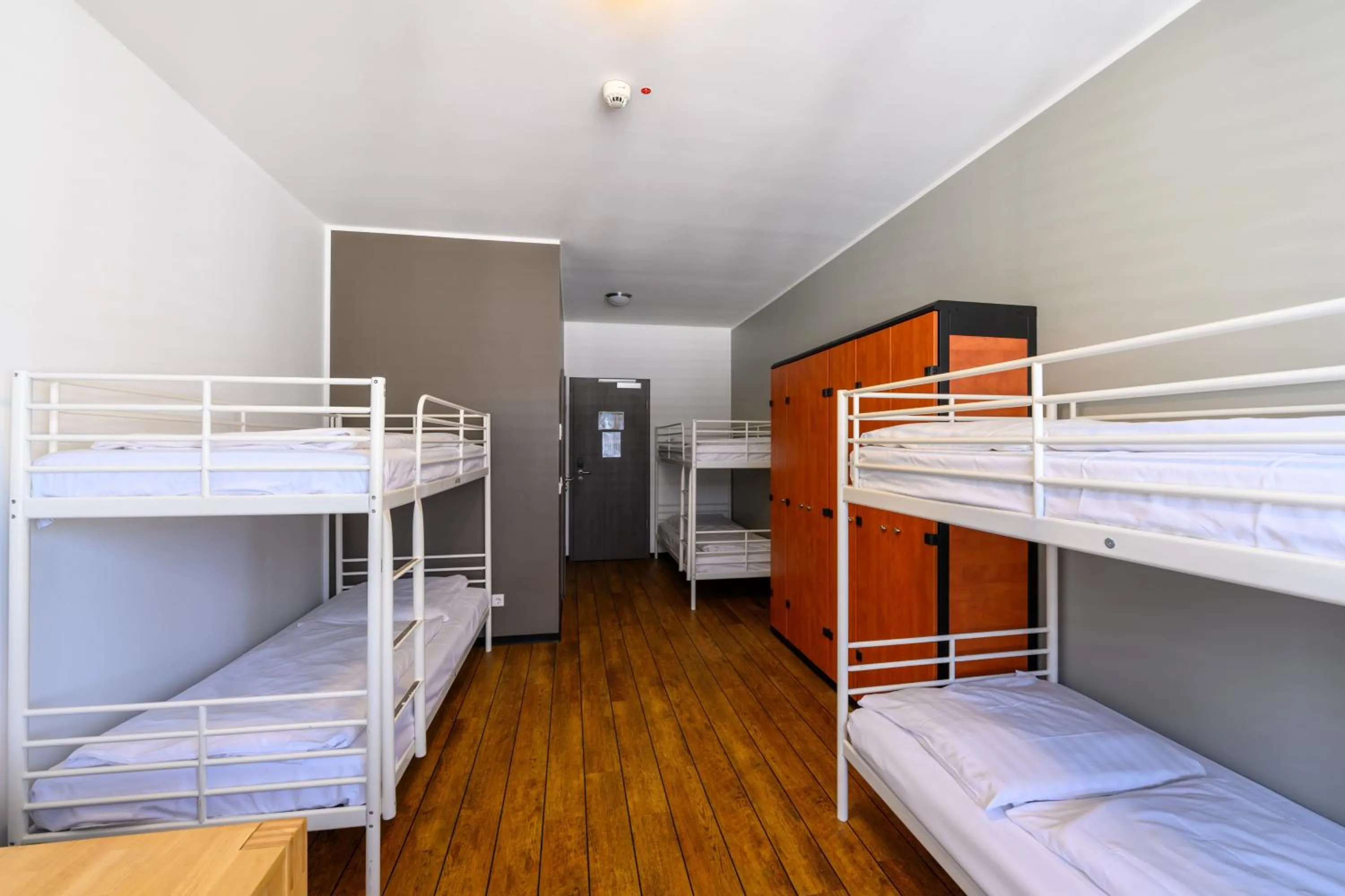 Photo of the whole room, Bed in Art Rock Downtown Hotel