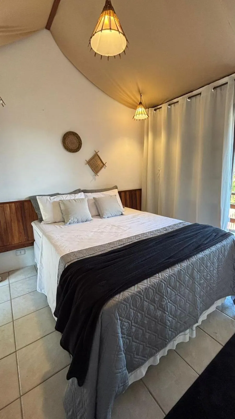 Bedroom, Bed in Pousada Jardim das Bromélias