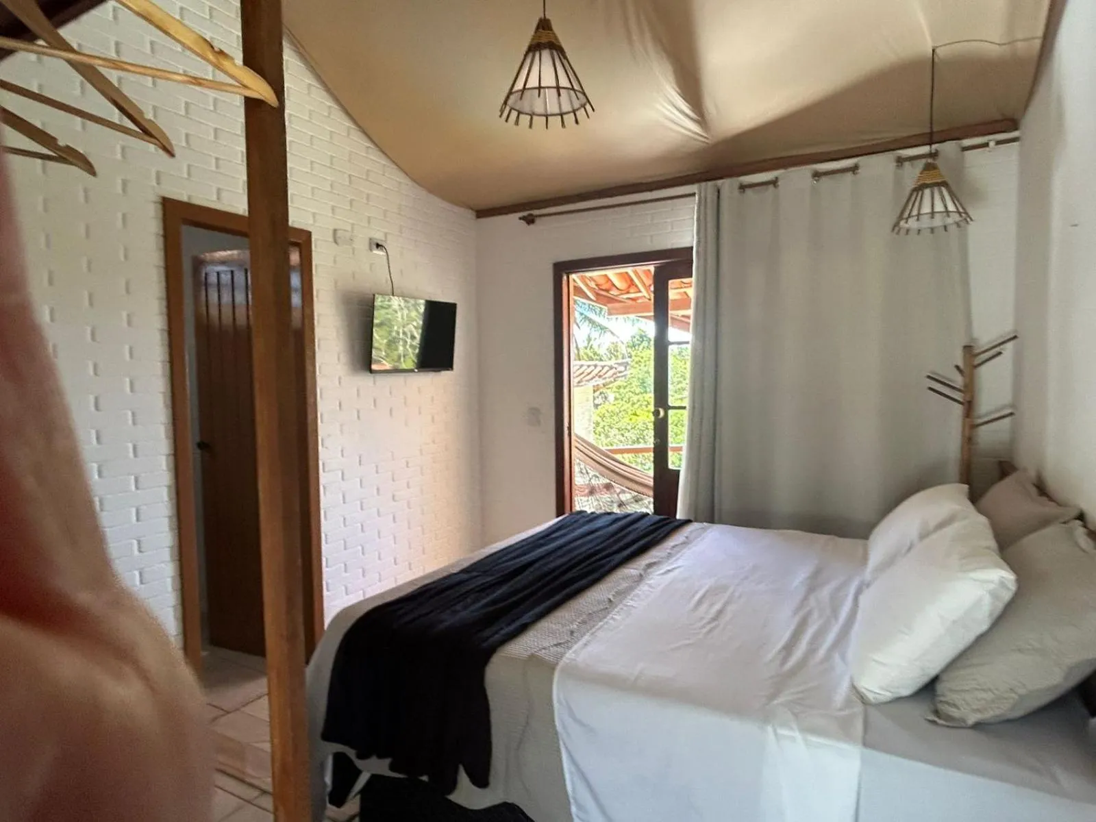 Bedroom, Bed in Pousada Jardim das Bromélias