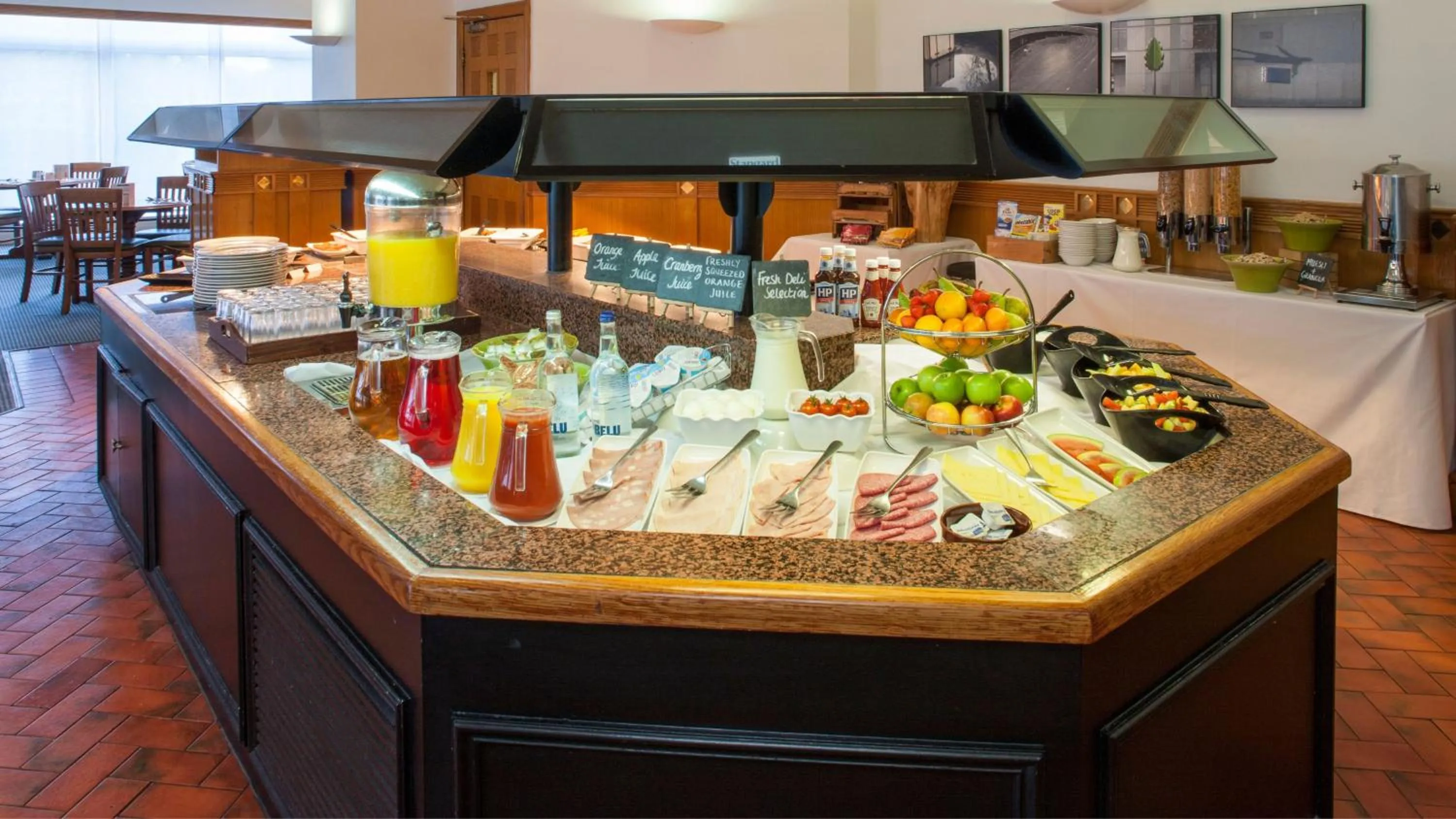 Breakfast in Holiday Inn Washington by IHG