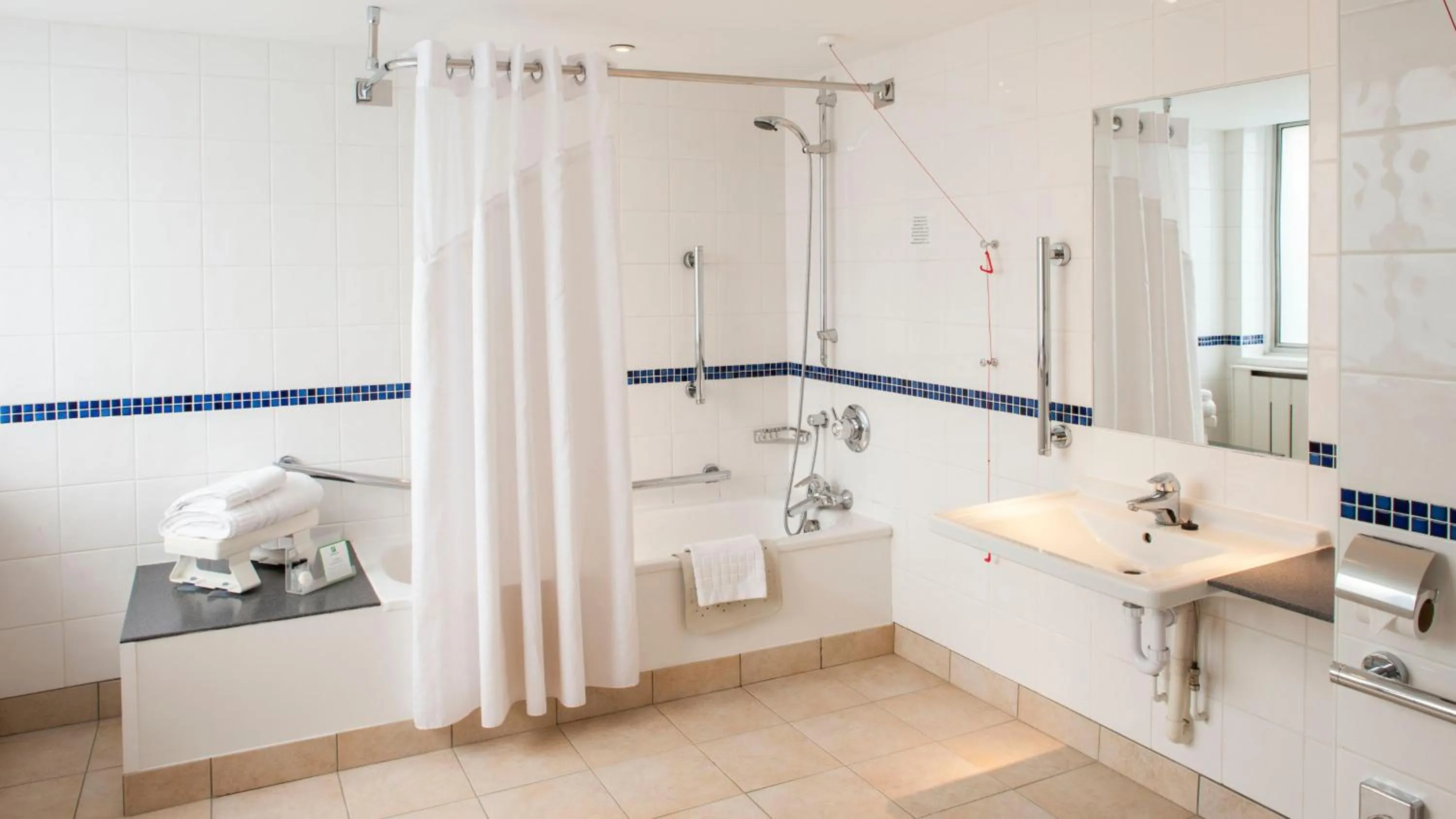 Shower in Holiday Inn Washington by IHG