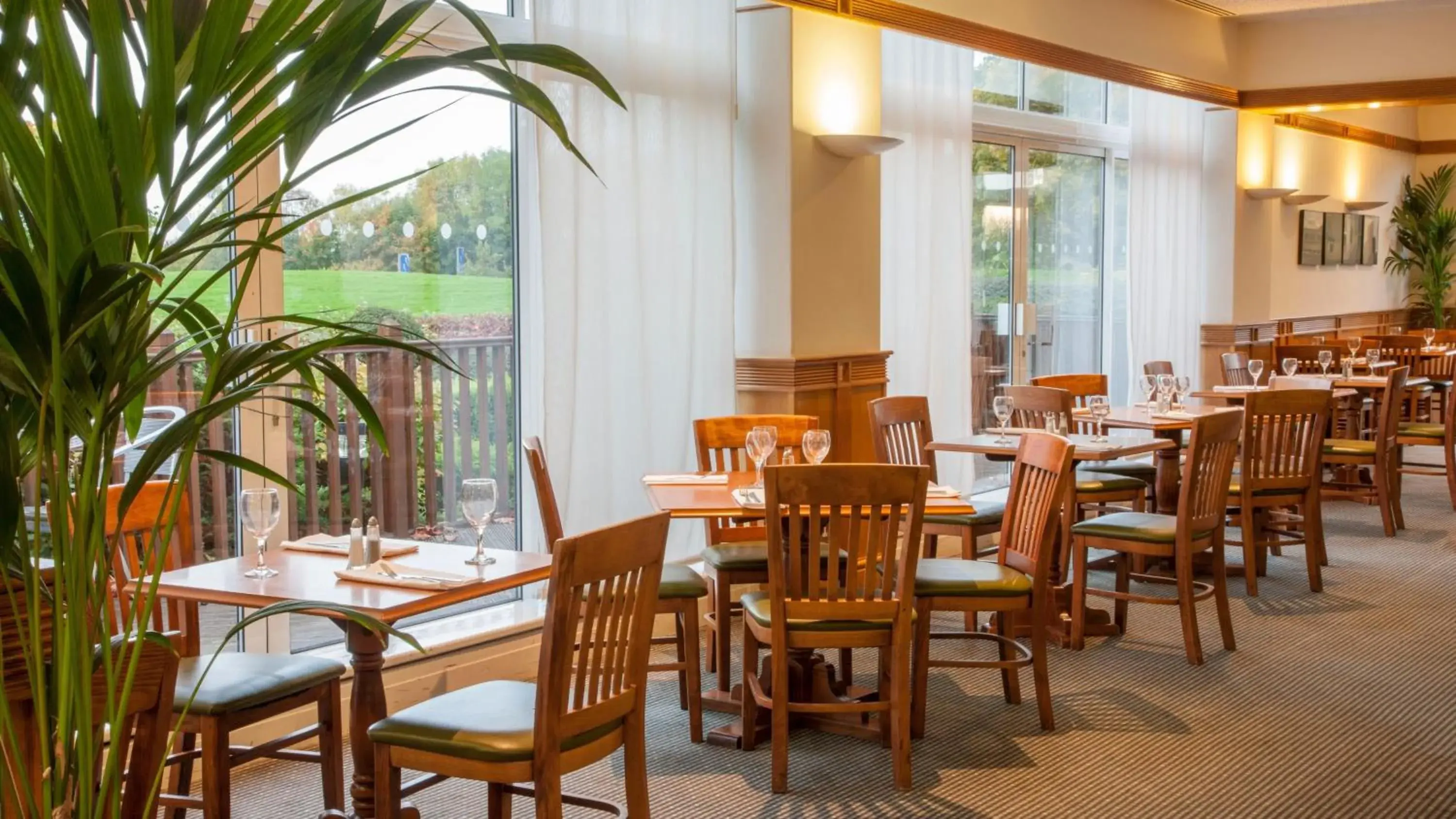 Restaurant/places to eat in Holiday Inn Washington by IHG Restaurant/places to eat in Holiday Inn Washington by IHG