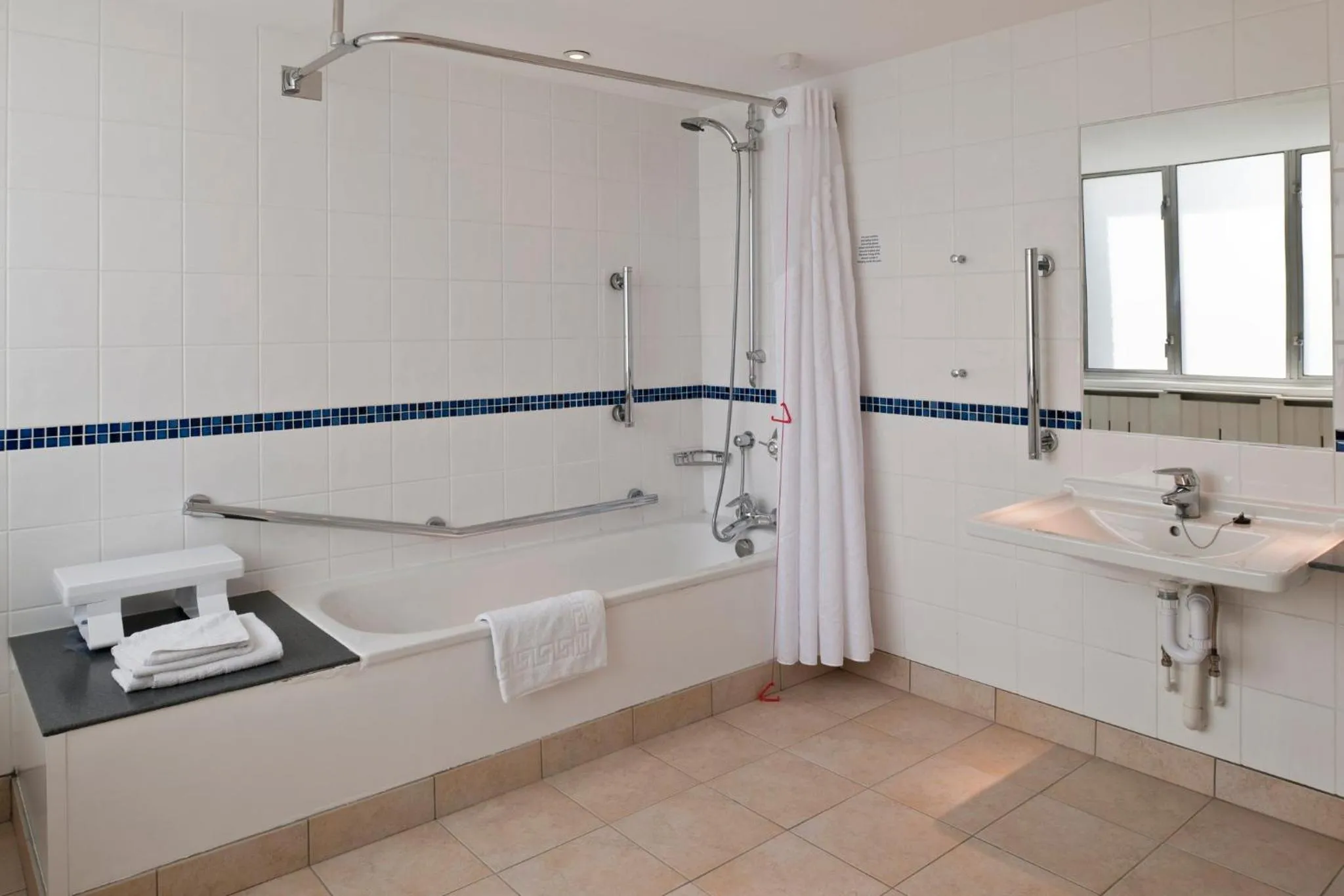 Bathroom in Holiday Inn Washington by IHG