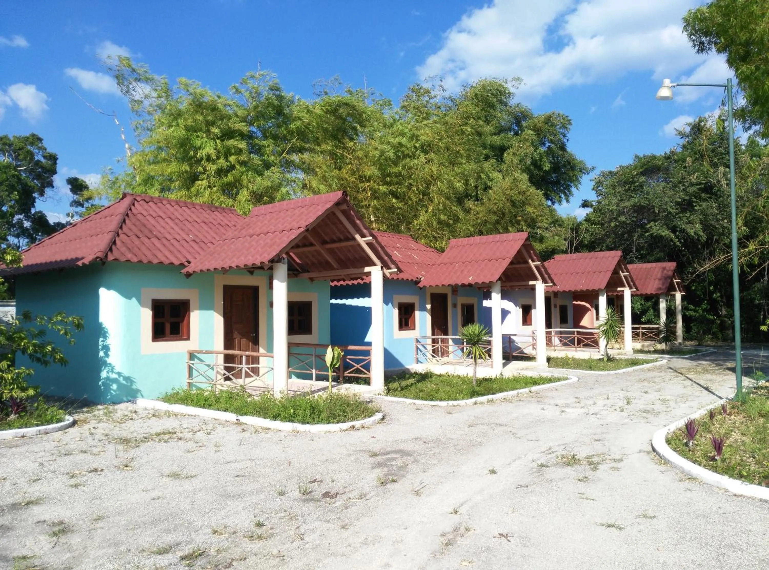 Facade/entrance in Hotel Debliz Xpujil