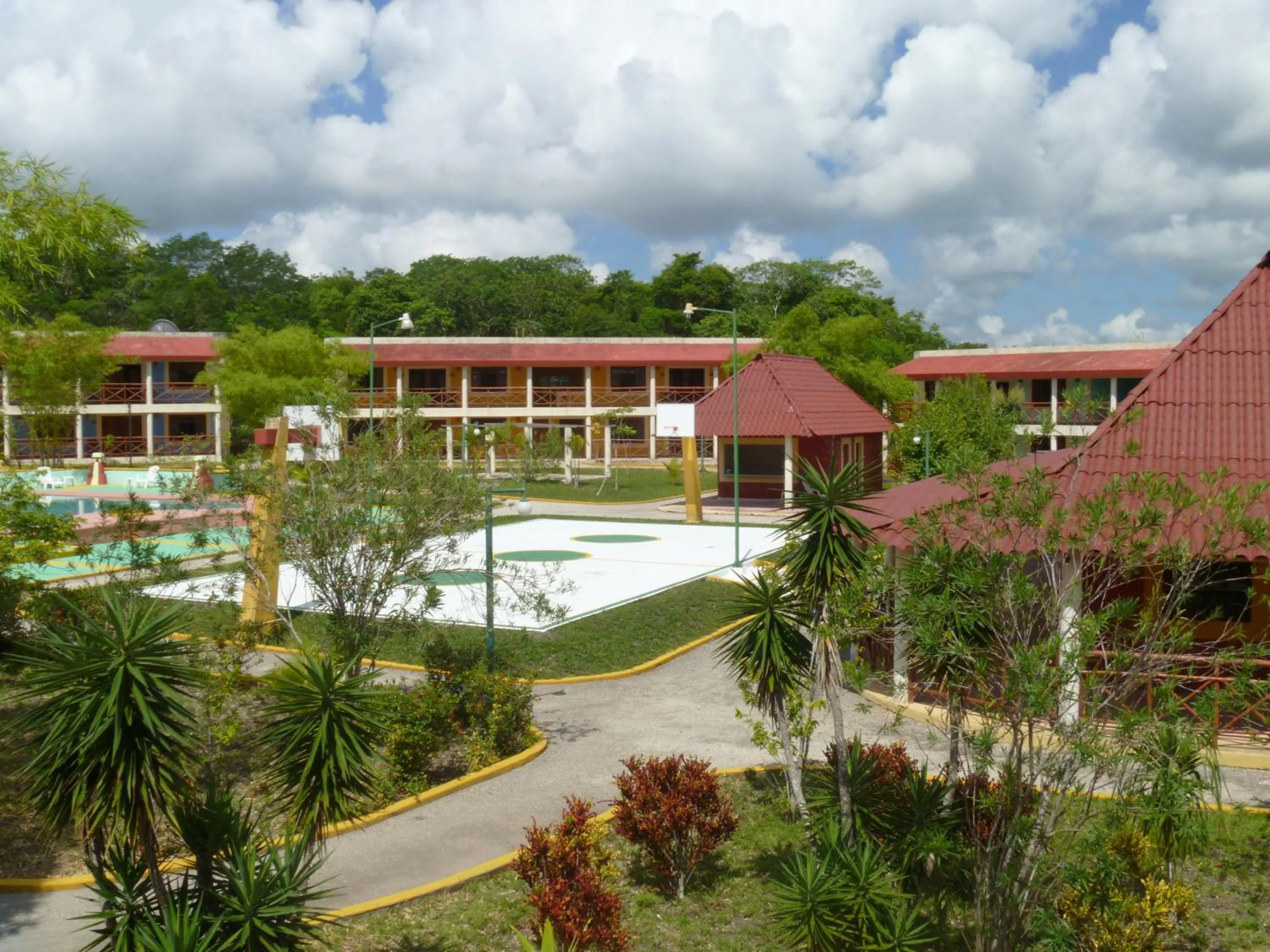 Facade/entrance in Hotel Debliz Xpujil