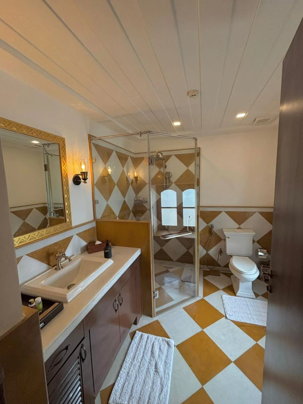 Bathroom, Bed in The Postcard Cuelim, Goa